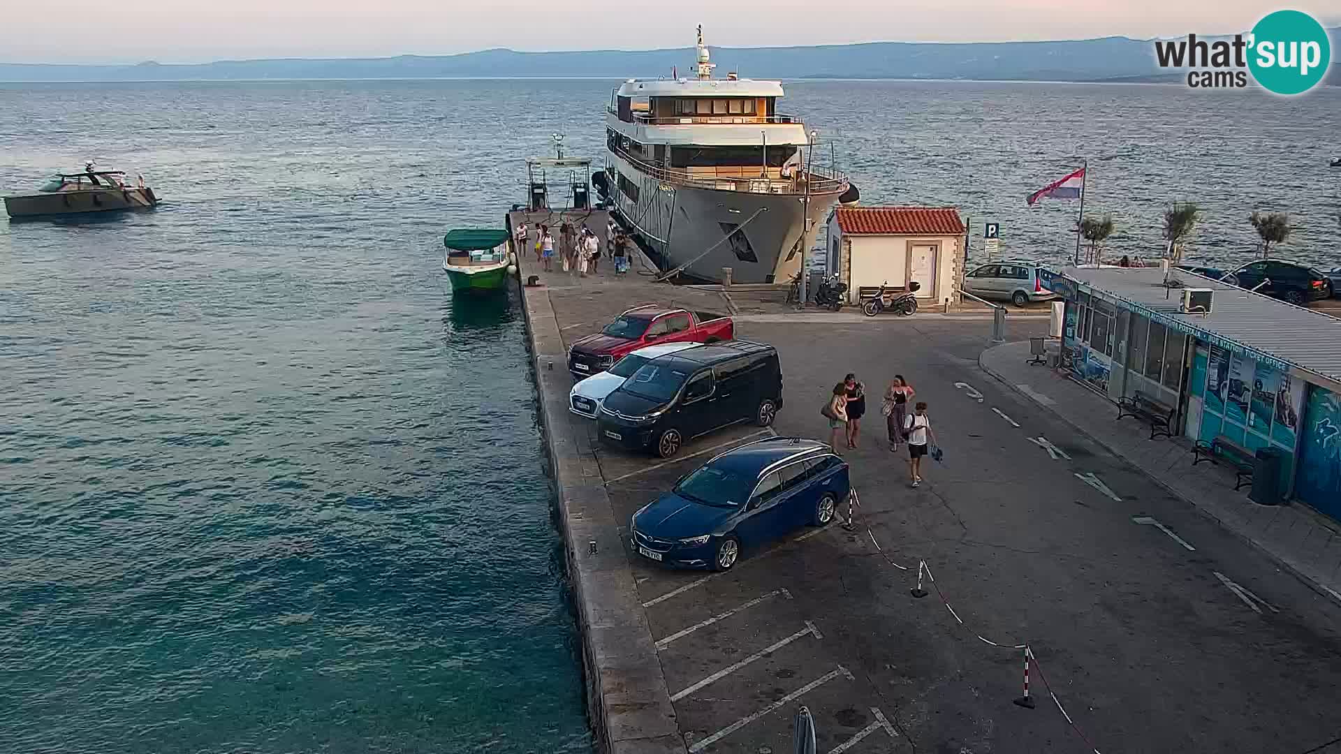 Webcam Bol Town Center & Marina – Live View from Bol, Brač