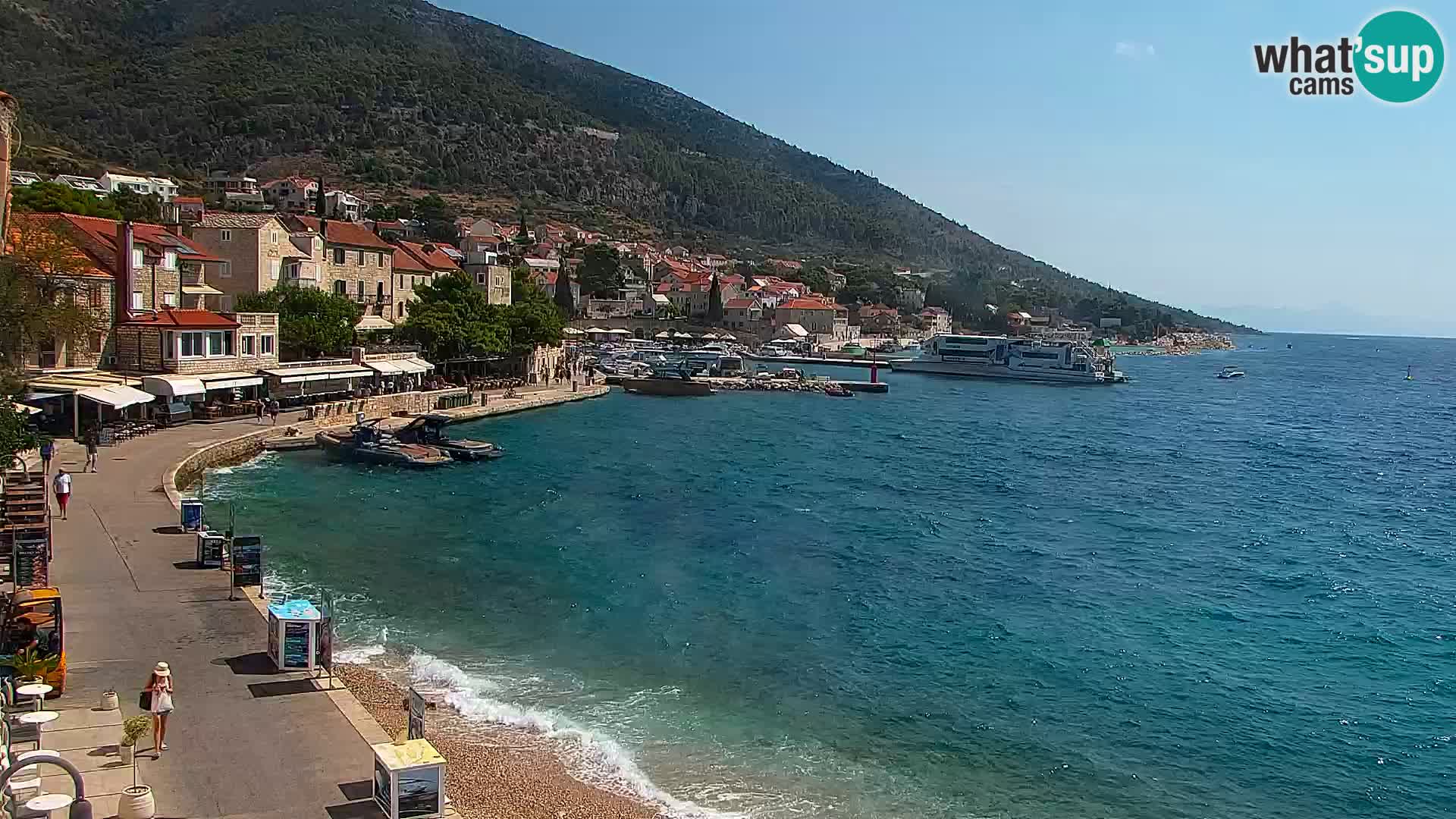 Webcam Bol Centro e Marina – Vista live dal porto di Bol