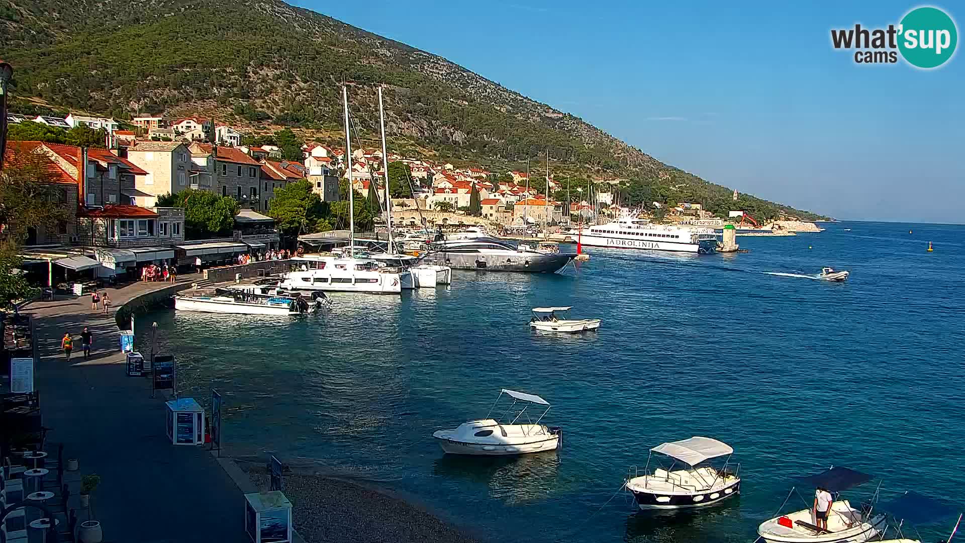 Webcam Bol Hafen & Ortszentrum – Liveblick aus Bol auf der Insel Brač