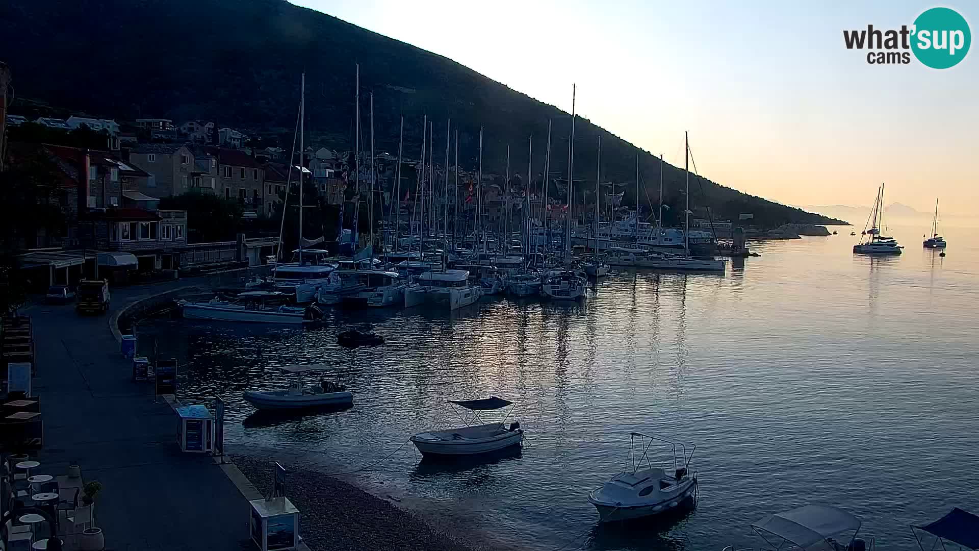 Webcam Bol Centre-Ville & Marina – Vue en direct depuis Bol, île de Brač