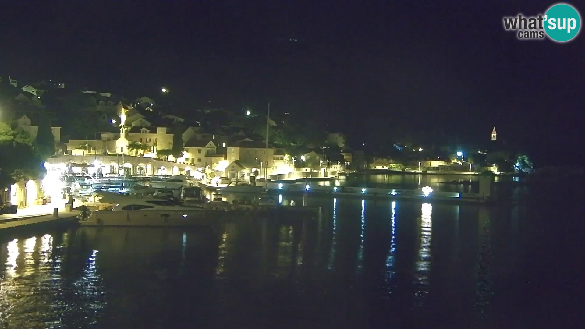Webcam Bol Hafen & Ortszentrum – Liveblick aus Bol auf der Insel Brač
