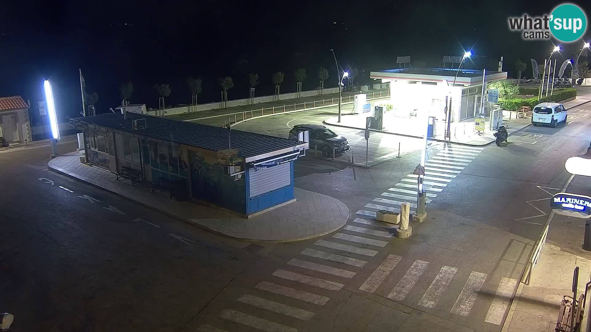 Webcam Bol Centro e Marina – Vista live dal porto di Bol