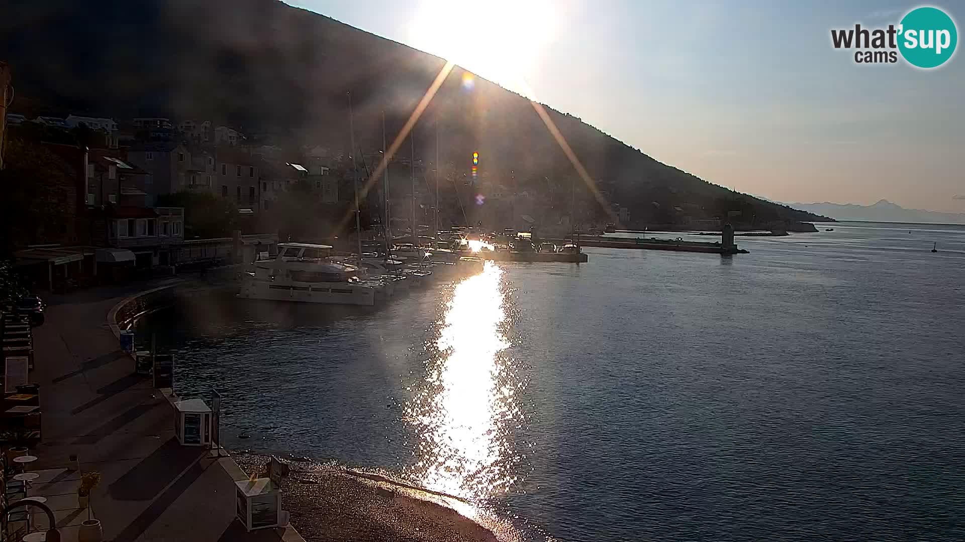 Webcam Bol Town Center & Marina – Live View from Bol, Brač