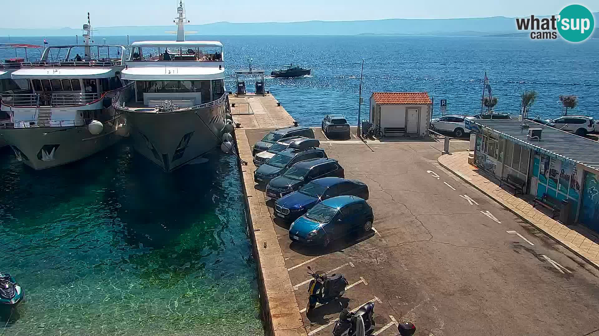 Webcam Bol Hafen & Ortszentrum – Liveblick aus Bol auf der Insel Brač