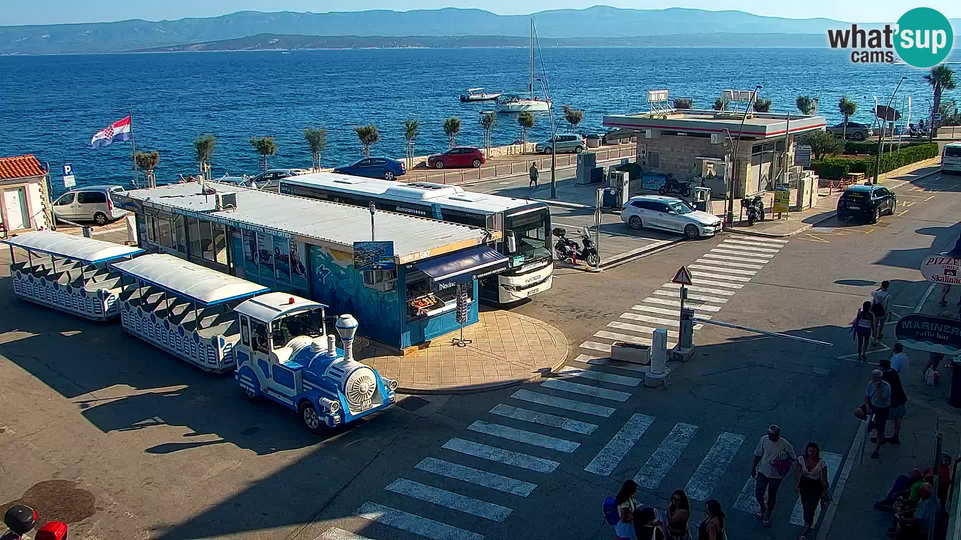 Webcam Bol Hafen & Ortszentrum – Liveblick aus Bol auf der Insel Brač