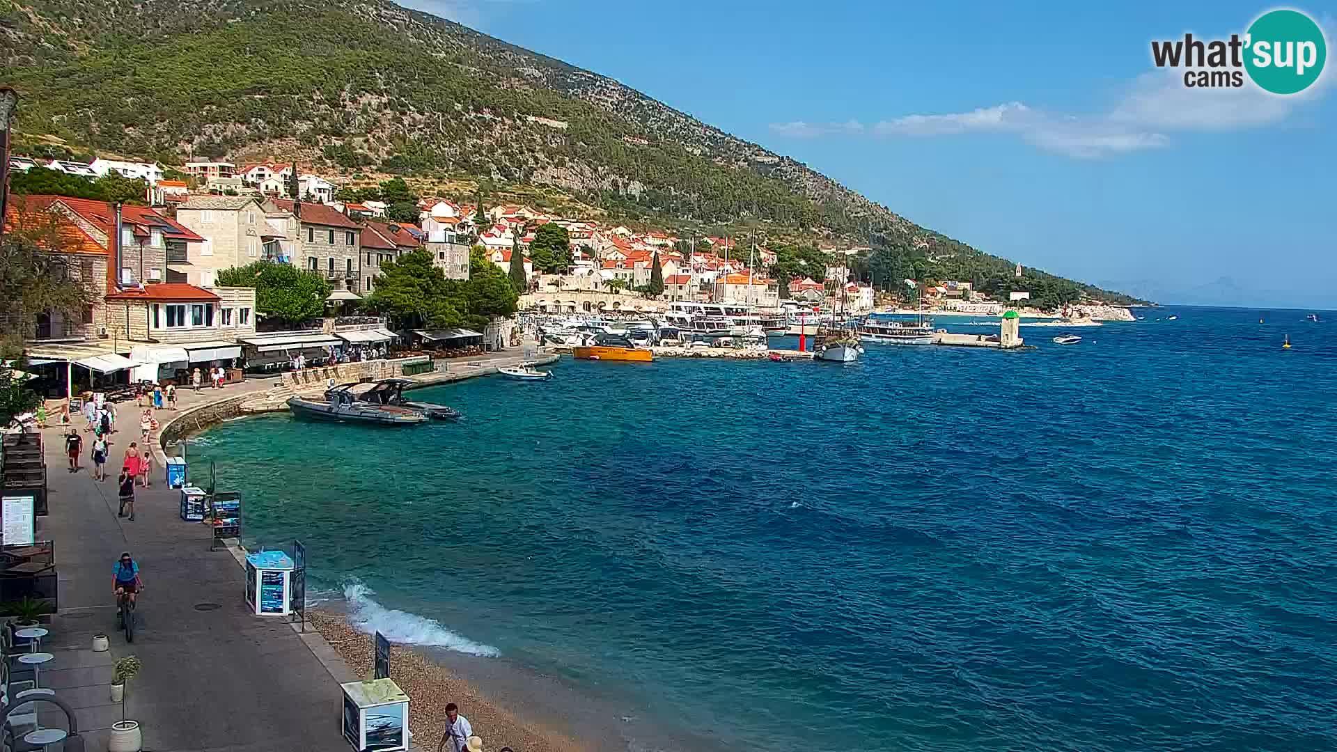 Webcam Bol Hafen & Ortszentrum – Liveblick aus Bol auf der Insel Brač