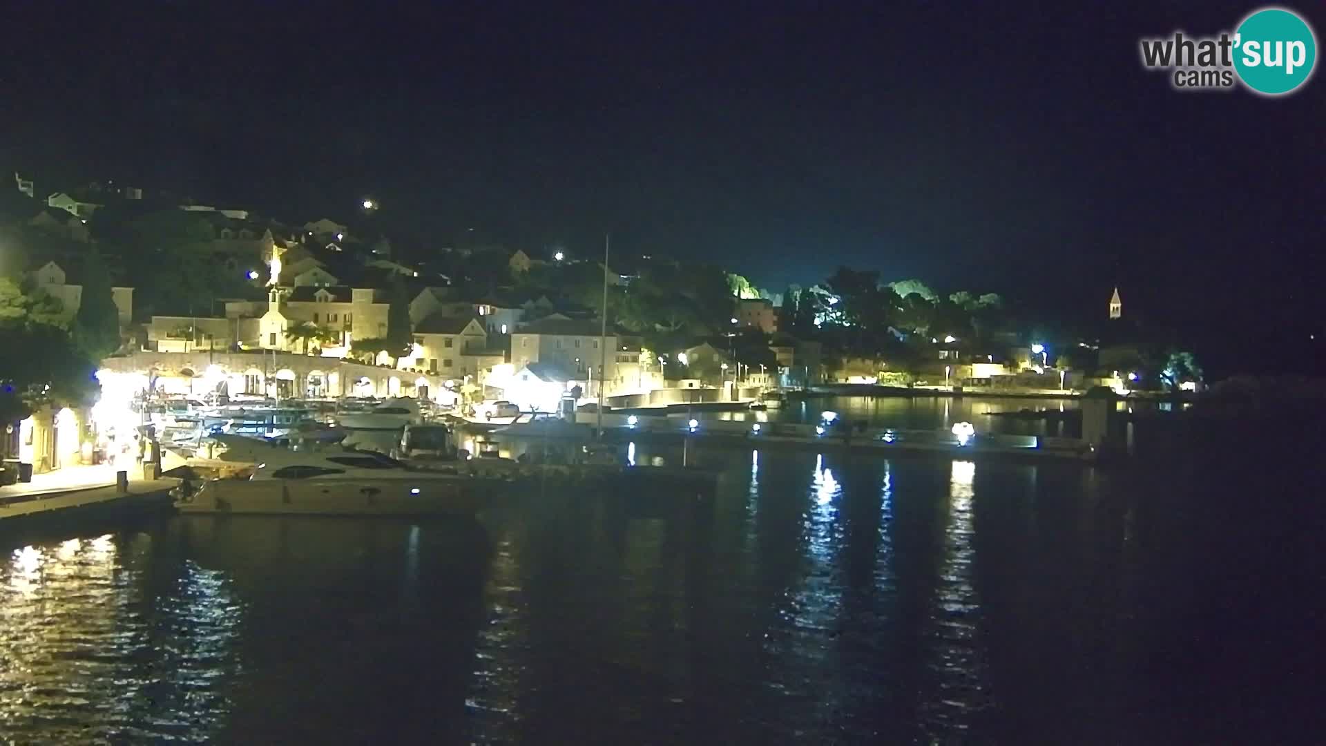 Webcam Bol Hafen & Ortszentrum – Liveblick aus Bol auf der Insel Brač