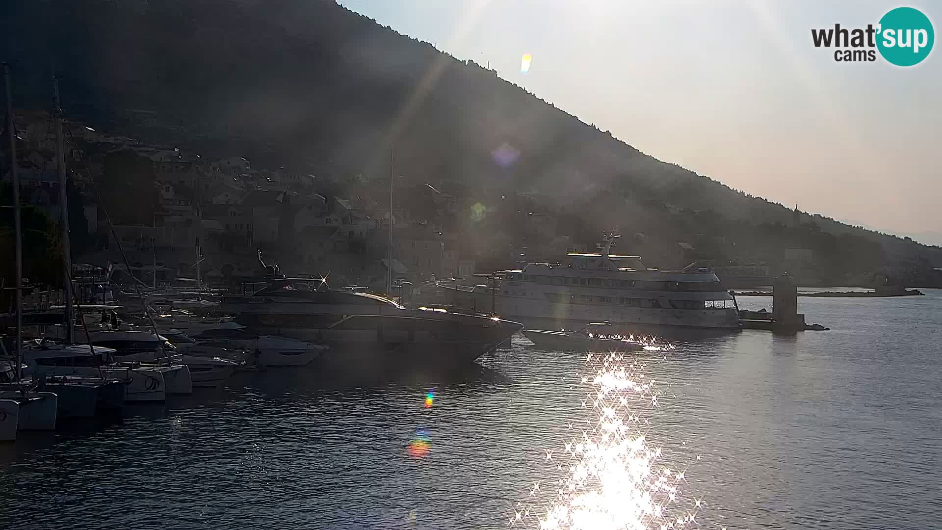 Webcam Bol Town Center & Marina – Live View from Bol, Brač
