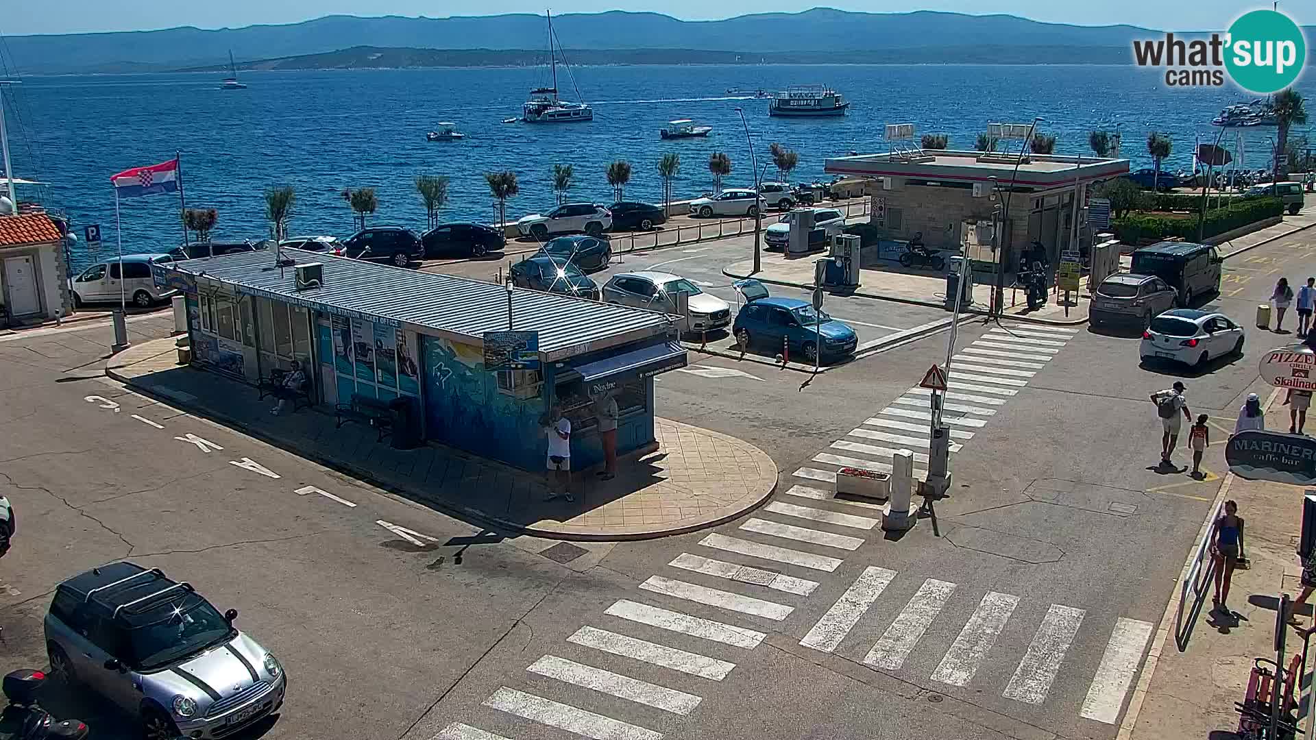 Webcam Bol Hafen & Ortszentrum – Liveblick aus Bol auf der Insel Brač