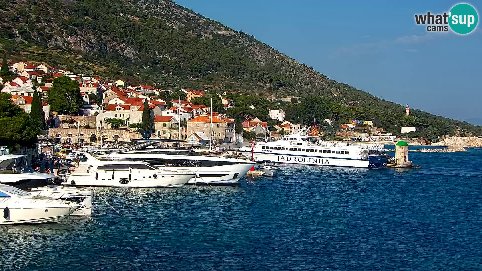 Webcam Bol Centro e Marina – Vista live dal porto di Bol