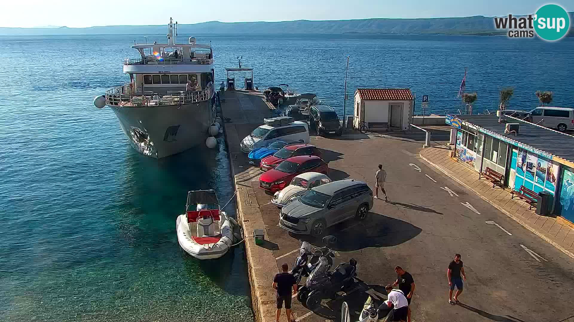 Webcam Bol Hafen & Ortszentrum – Liveblick aus Bol auf der Insel Brač