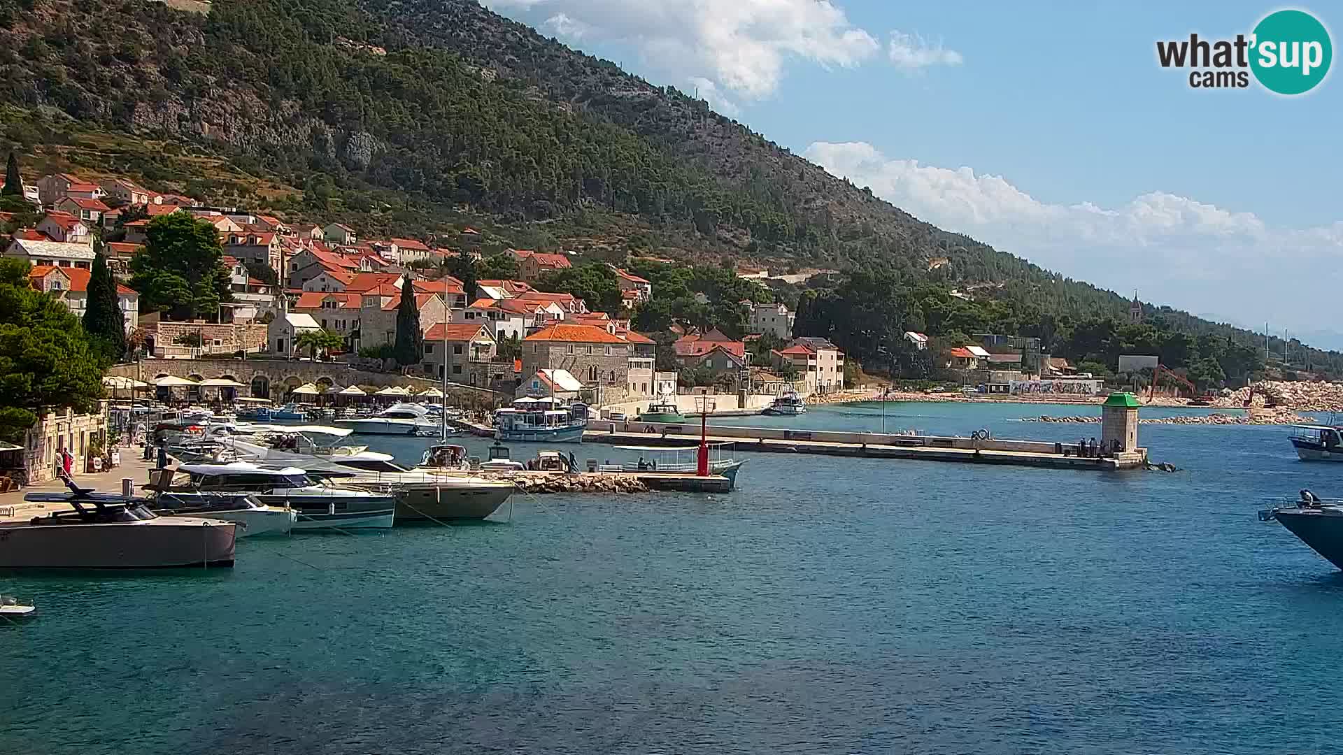 Webcam Bol Town Center & Marina – Live View from Bol, Brač