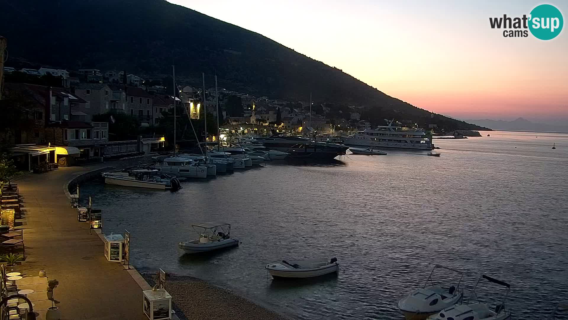 Webcam Bol Centre-Ville & Marina – Vue en direct depuis Bol, île de Brač