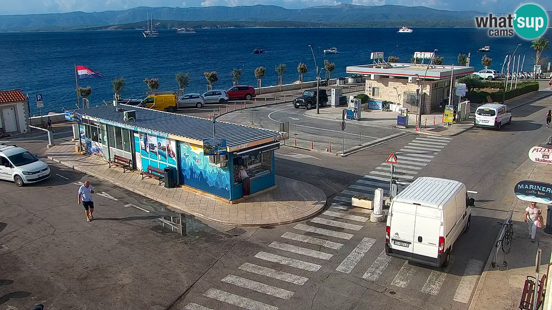 Webcam Bol Hafen & Ortszentrum – Liveblick aus Bol auf der Insel Brač