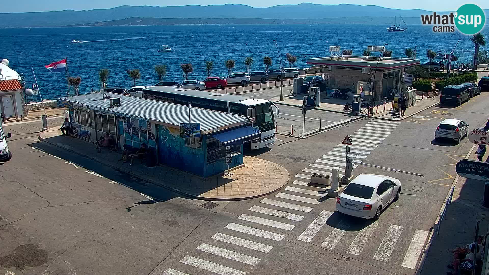 Webcam Bol Hafen & Ortszentrum – Liveblick aus Bol auf der Insel Brač