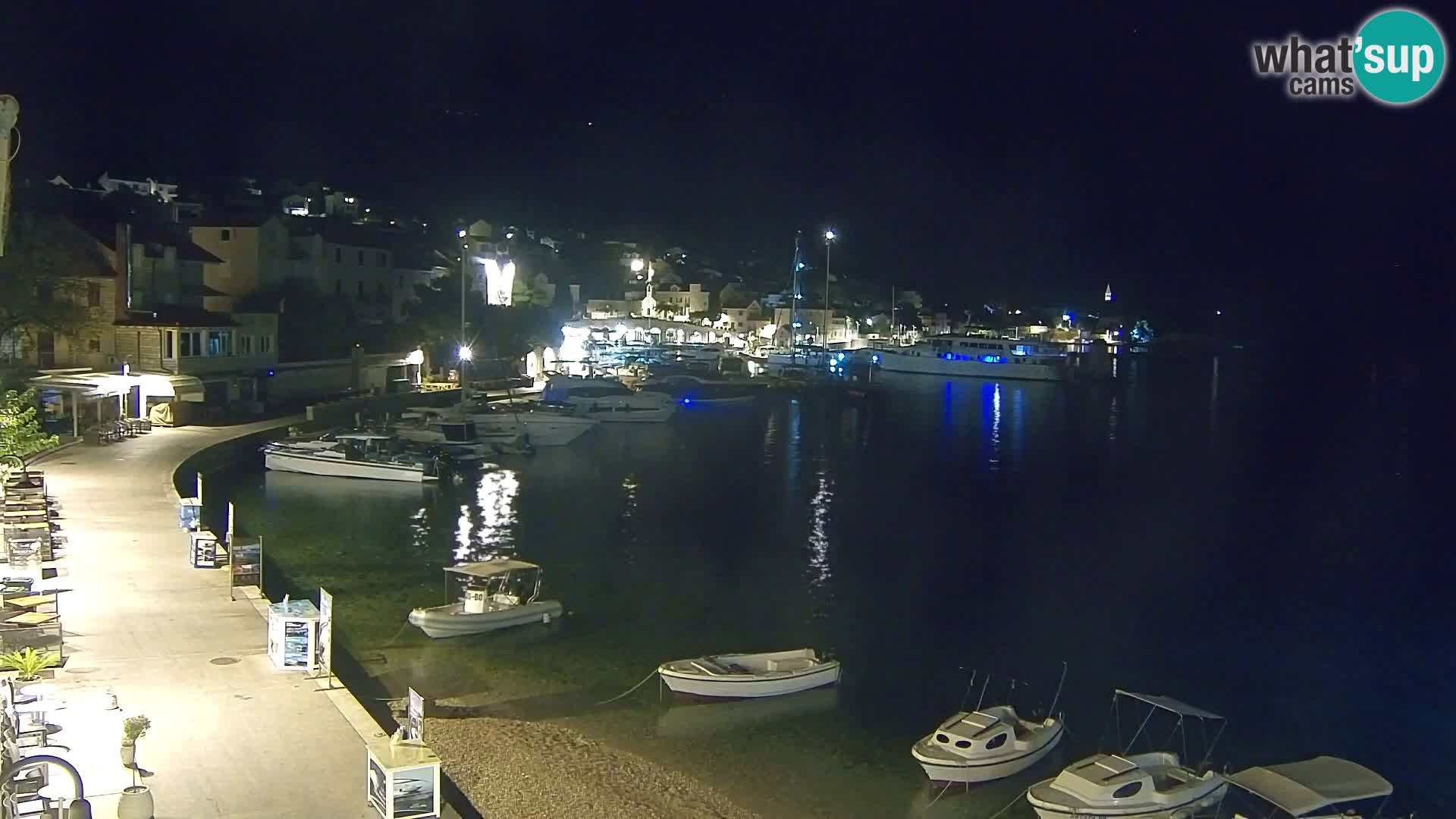 Webcam Bol Hafen & Ortszentrum – Liveblick aus Bol auf der Insel Brač