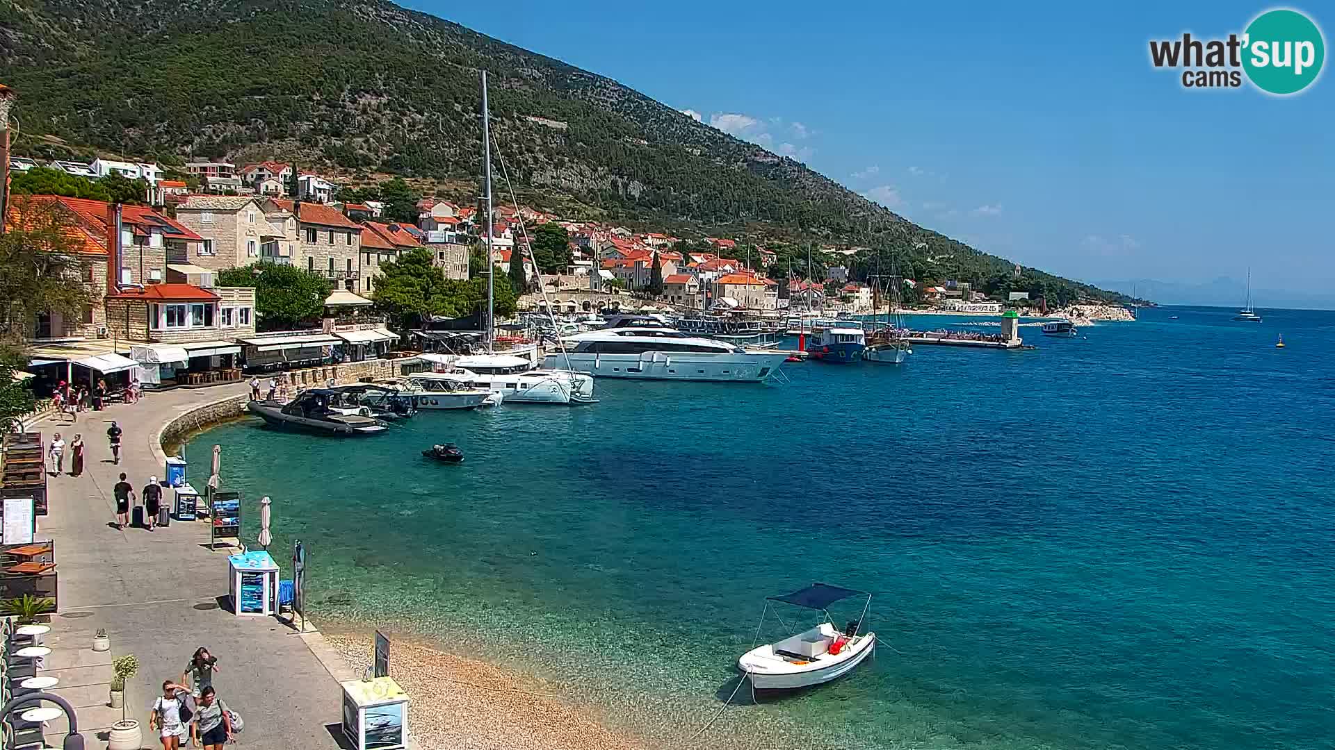 Webcam Bol Town Center & Marina – Live View from Bol, Brač