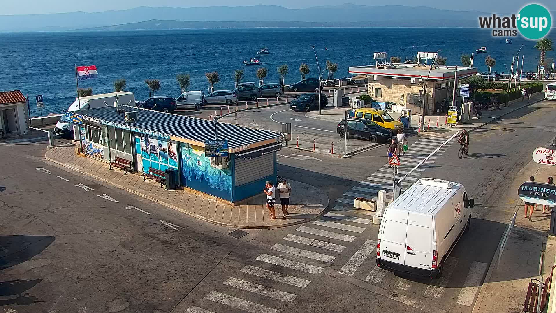 Webcam Bol Centro e Marina – Vista live dal porto di Bol