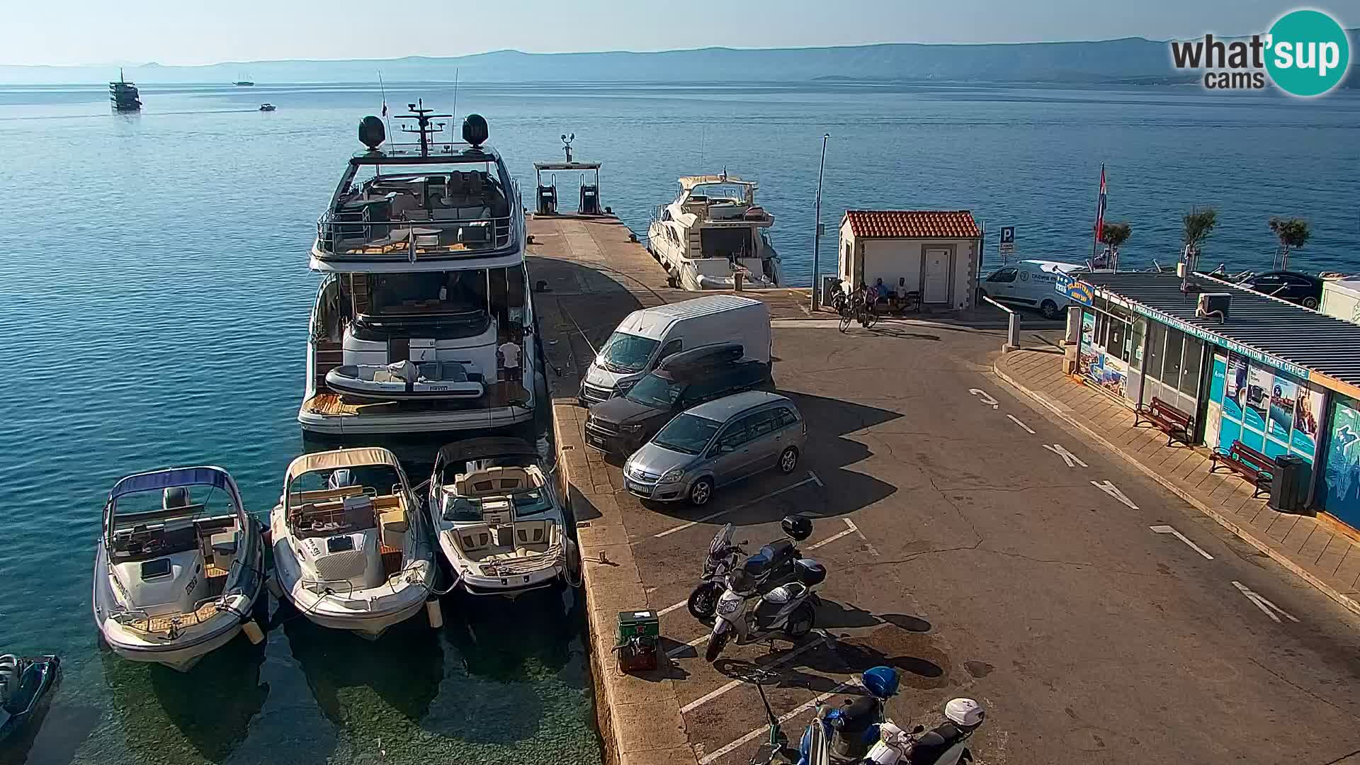 Webcam Bol Town Center & Marina – Live View from Bol, Brač