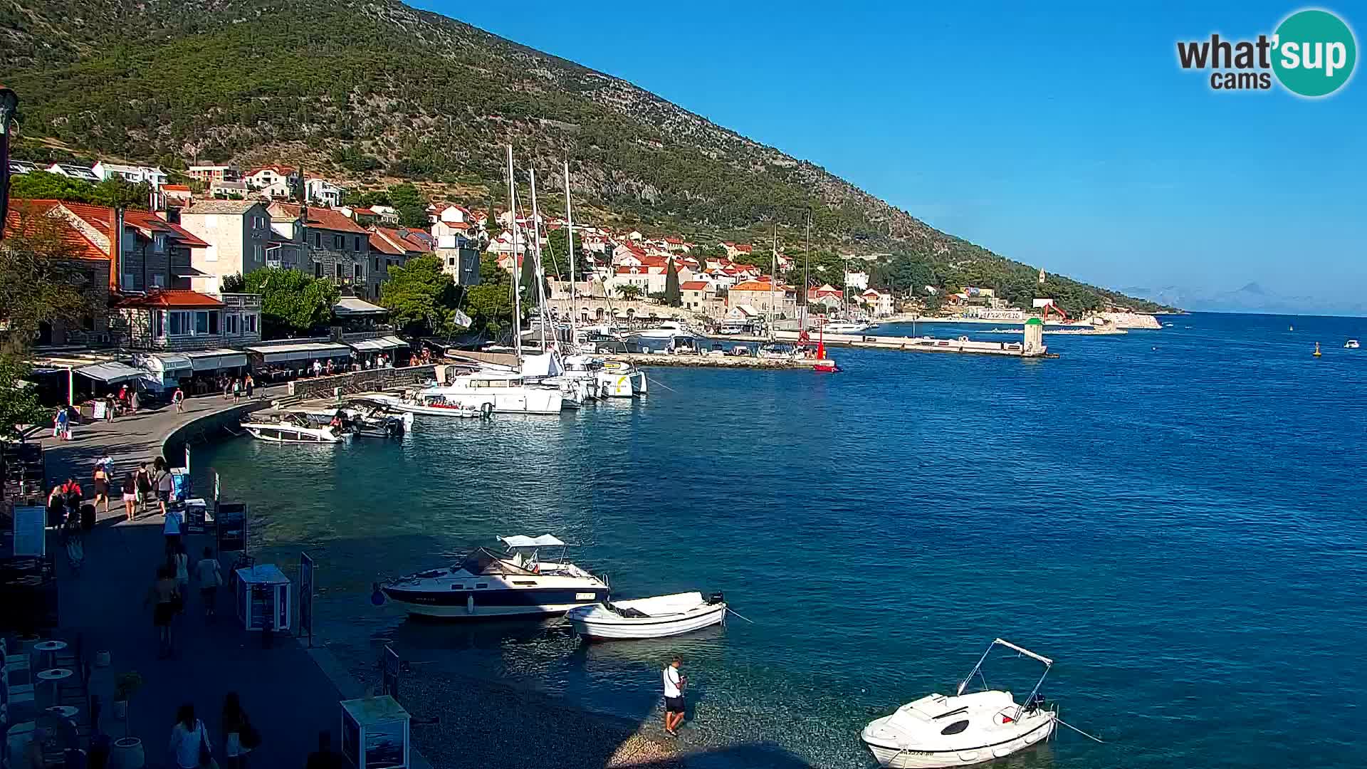 Webcam Bol Town Center & Marina – Live View from Bol, Brač