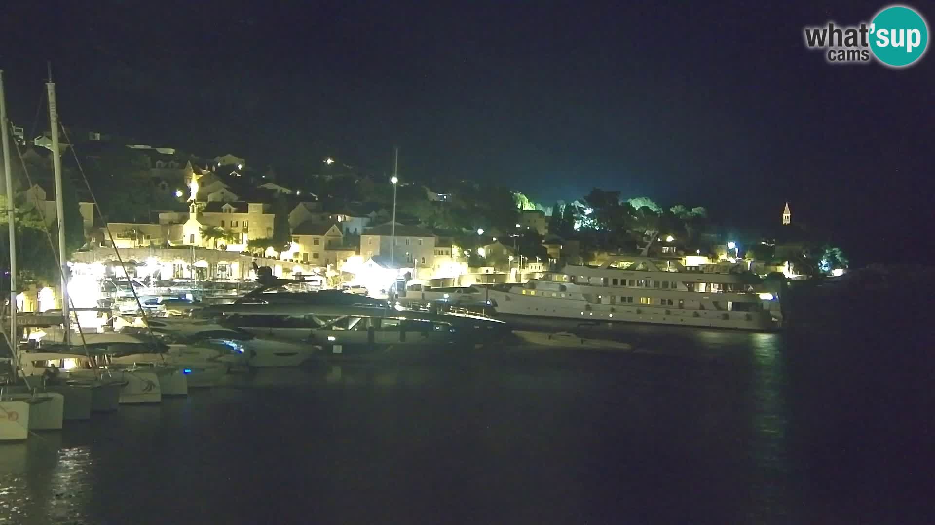 Webcam Bol Town Center & Marina – Live View from Bol, Brač