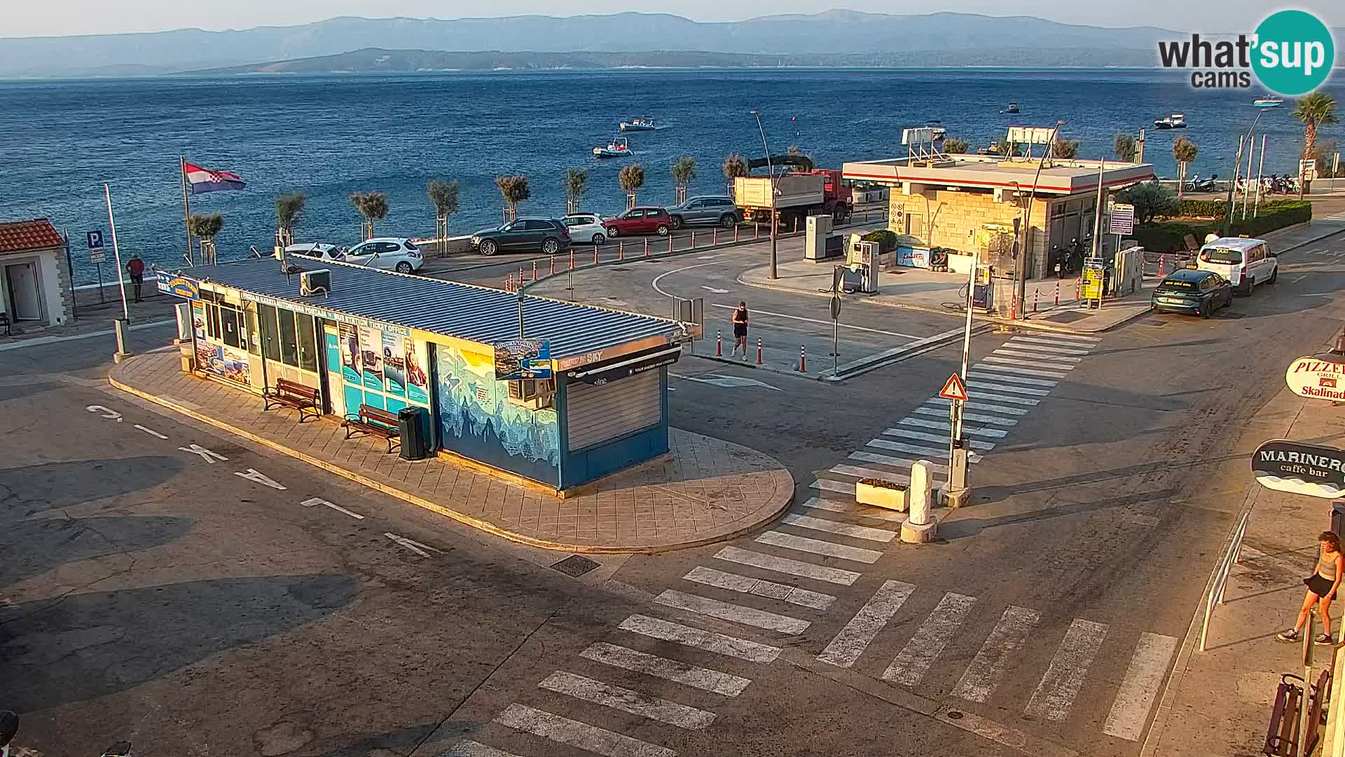 Webcam Bol Town Center & Marina – Live View from Bol, Brač