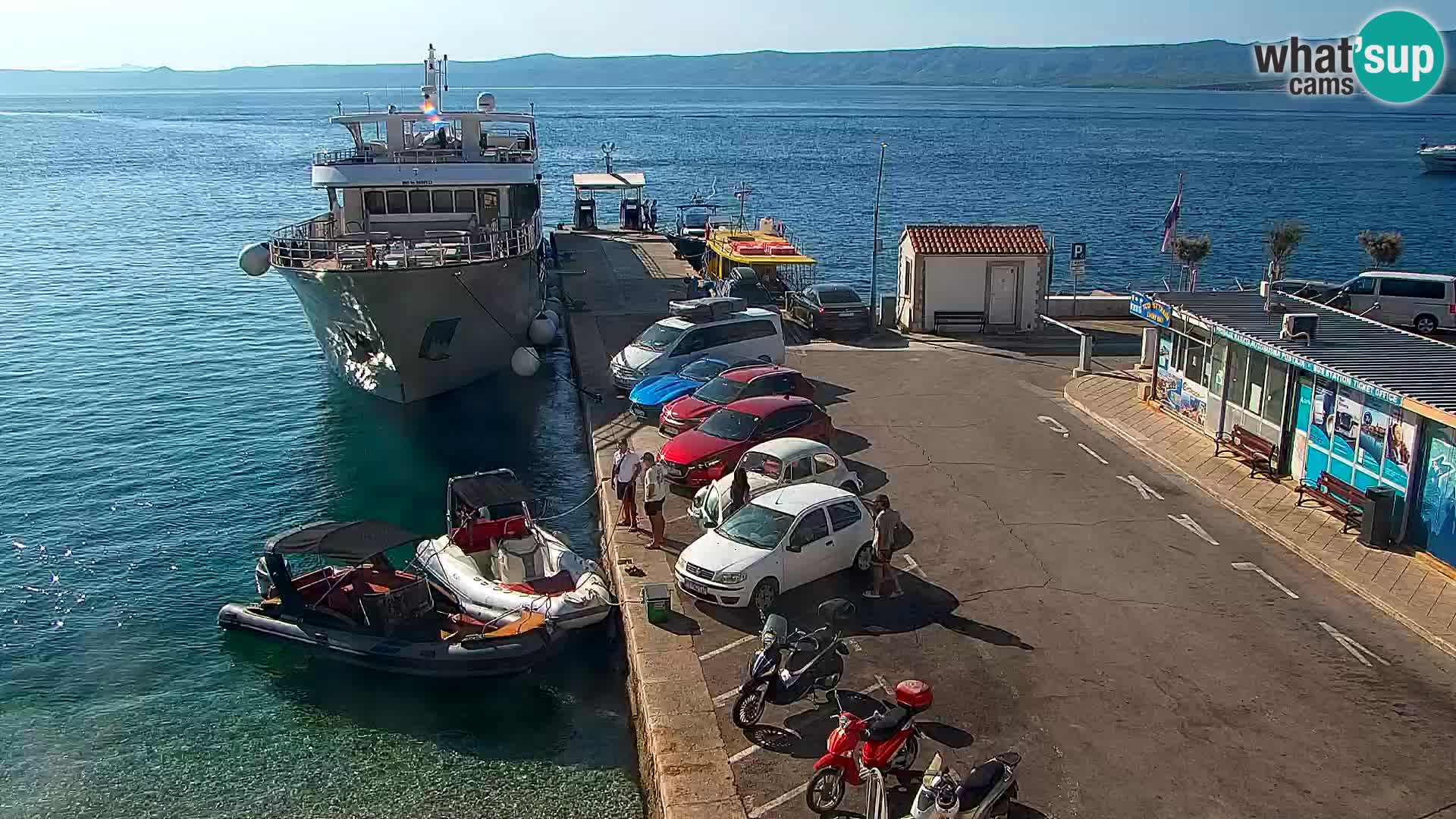 Webcam Bol Hafen & Ortszentrum – Liveblick aus Bol auf der Insel Brač