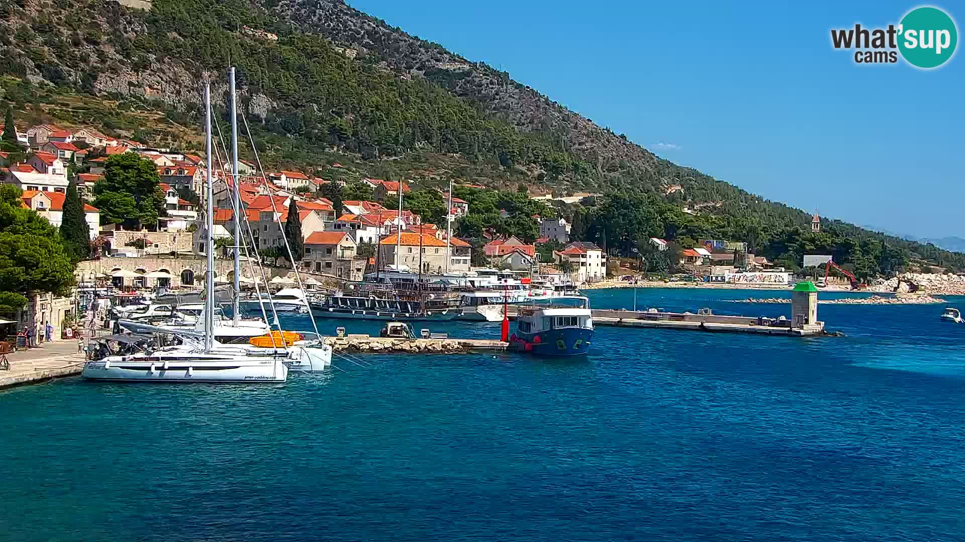 Webcam Bol centre-ville & marina – Vue en direct depuis Bol, île de Brač