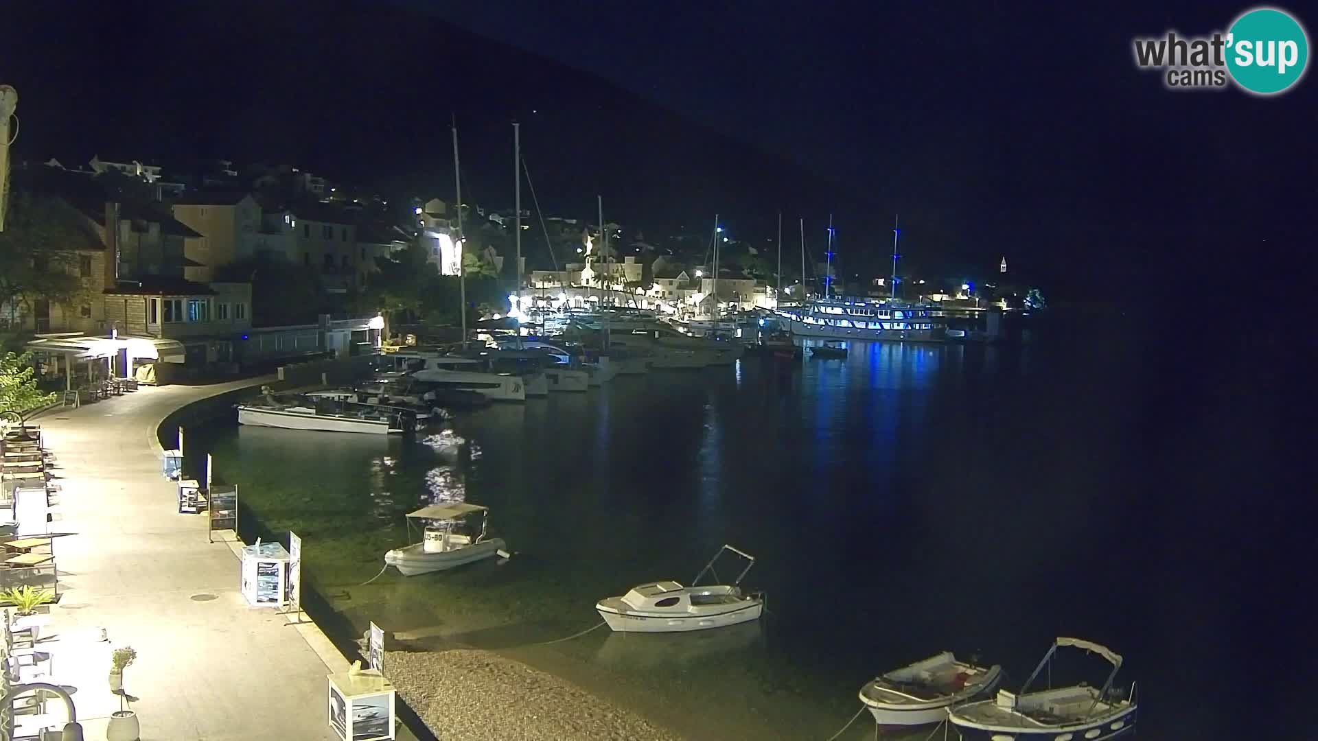 Webcam Bol Town Center & Marina – Live View from Bol, Brač