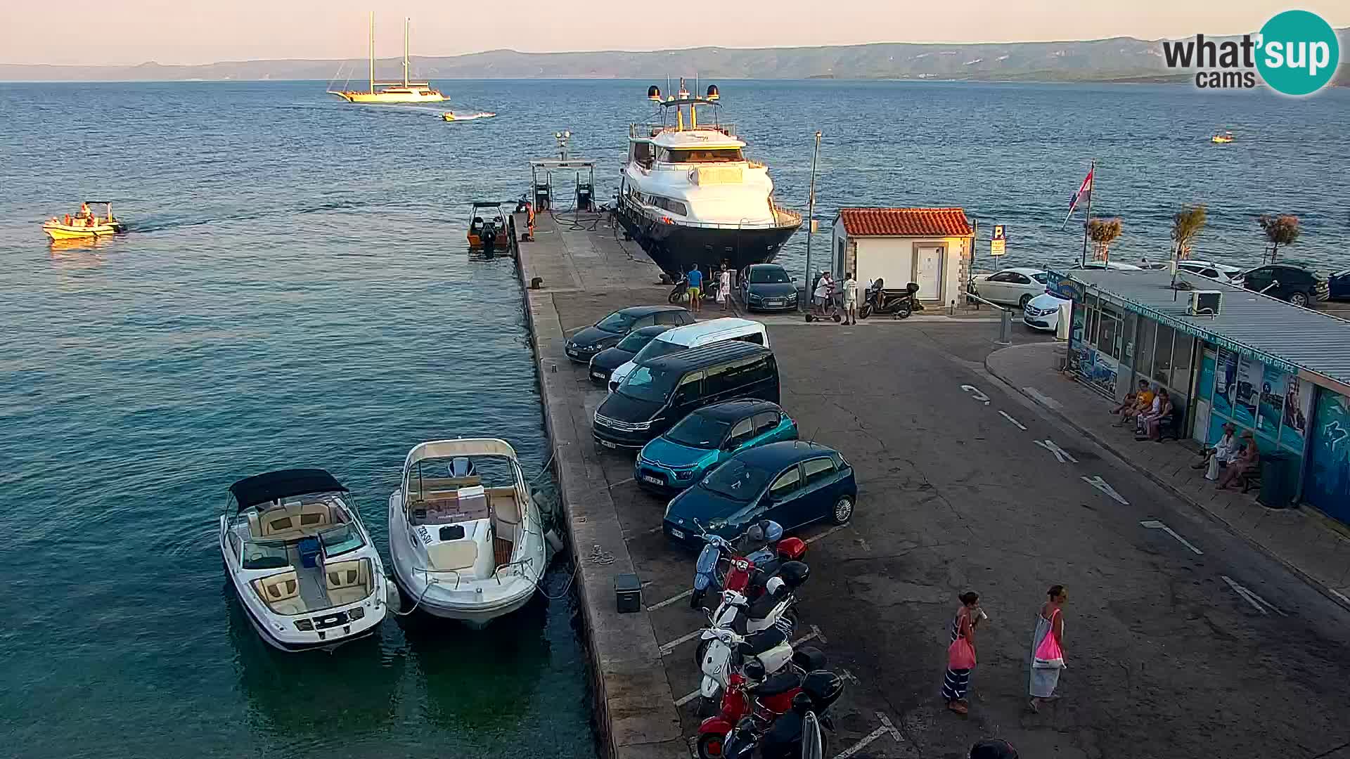 Webcam Bol centre-ville & marina – Vue en direct depuis Bol, île de Brač
