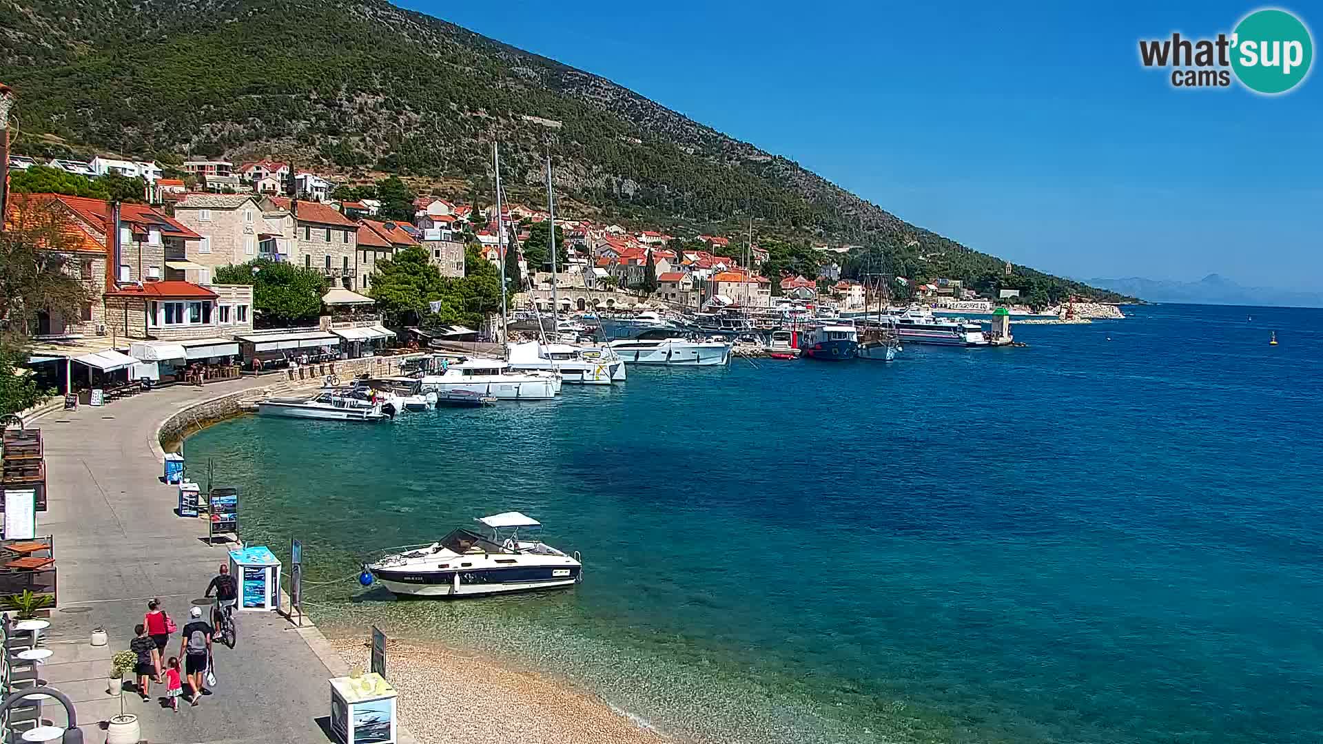 Webcam Bol Hafen & Ortszentrum – Liveblick aus Bol auf der Insel Brač