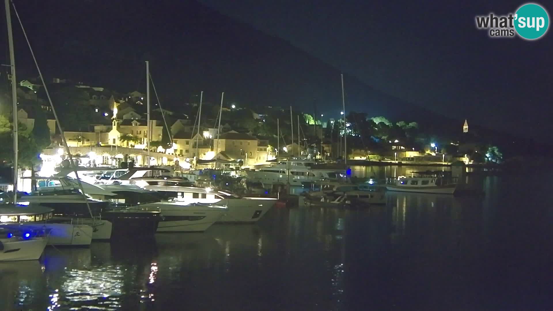 Webcam Bol Town Center & Marina – Live View from Bol, Brač