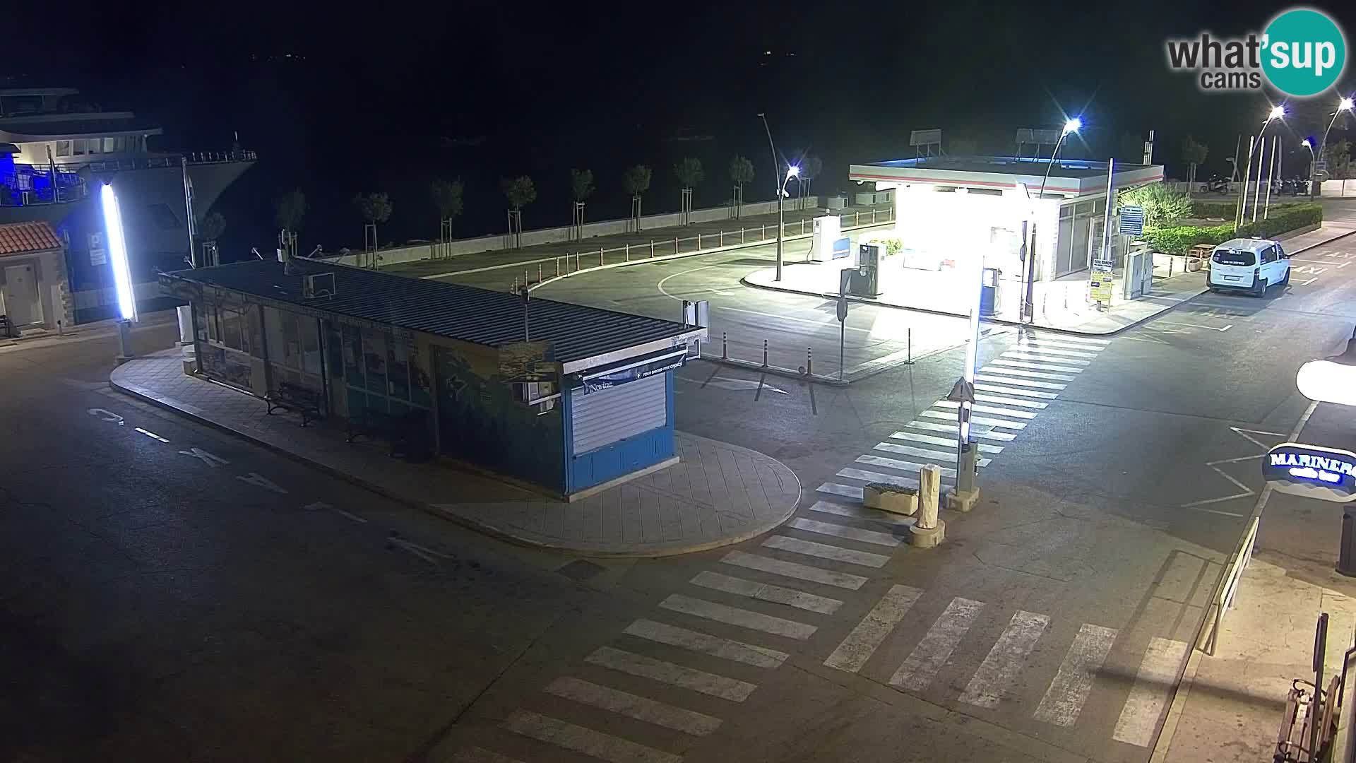 Webcam Bol Centro e Marina – Vista live dal porto di Bol