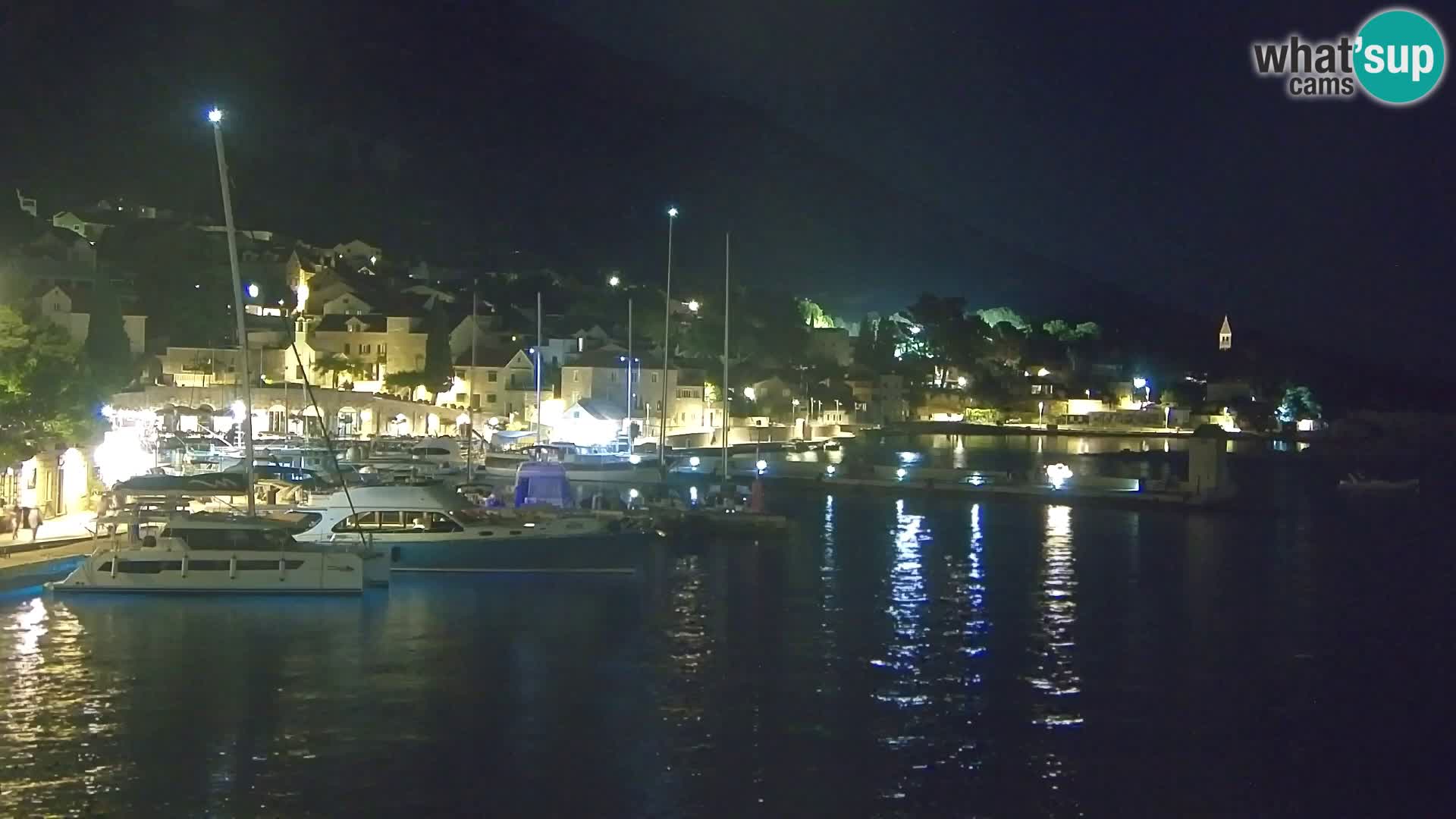 Webcam Bol Town Center & Marina – Live View from Bol, Brač