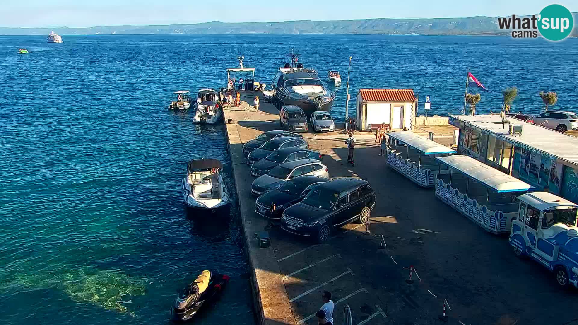 Webcam Bol Town Center & Marina – Live View from Bol, Brač