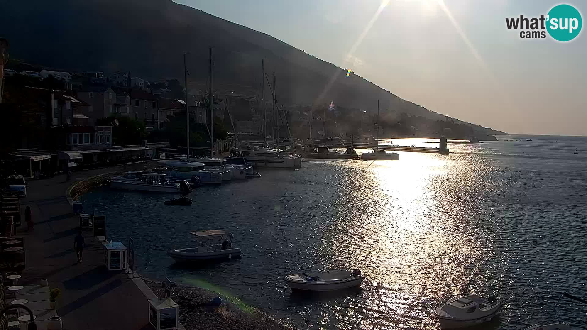 Webcam Bol Centre-Ville & Marina – Vue en direct depuis Bol, île de Brač