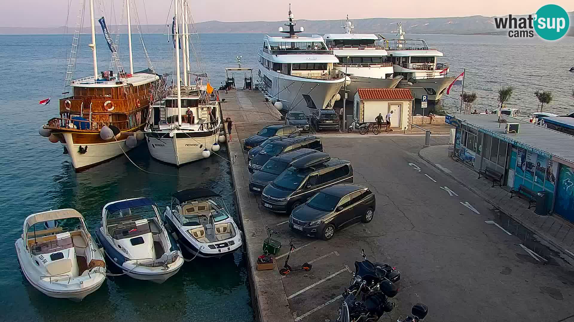 Webcam Bol centre-ville & marina – Vue en direct depuis Bol, île de Brač