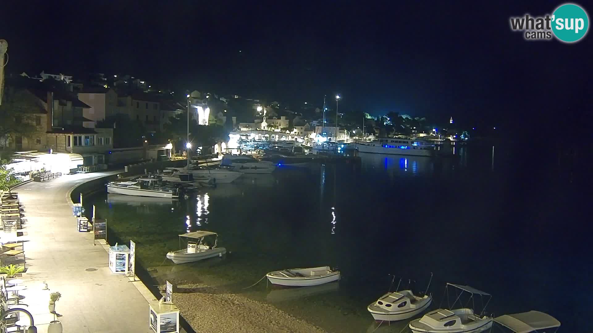Webcam Bol Hafen & Ortszentrum – Liveblick aus Bol auf der Insel Brač