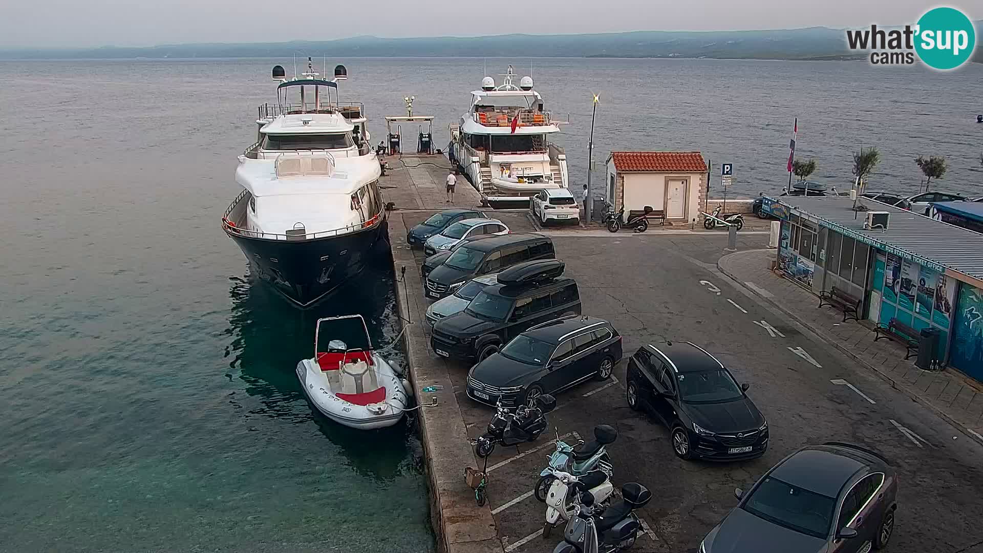Webcam Bol centre-ville & marina – Vue en direct depuis Bol, île de Brač