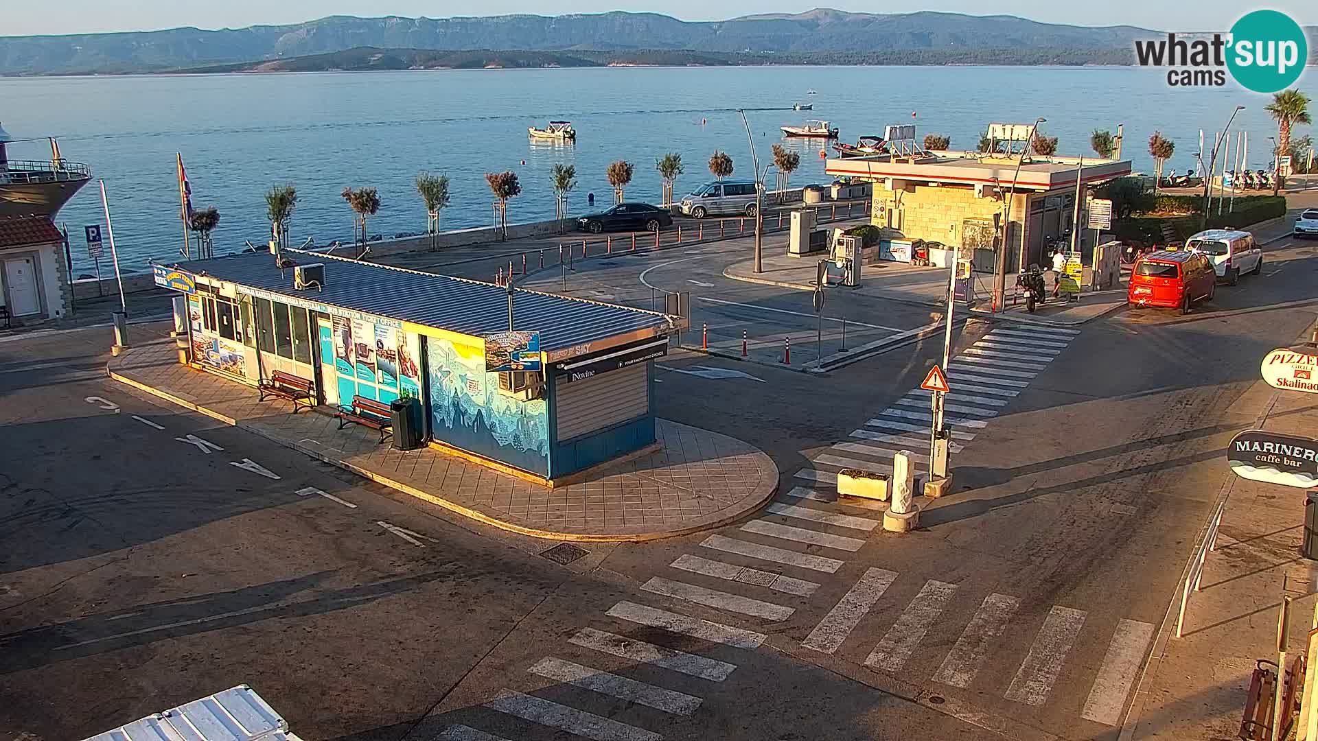 Webcam Bol Town Center & Marina – Live View from Bol, Brač