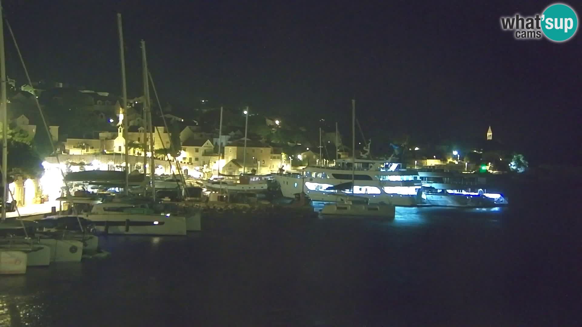 Webcam Bol Town Center & Marina – Live View from Bol, Brač
