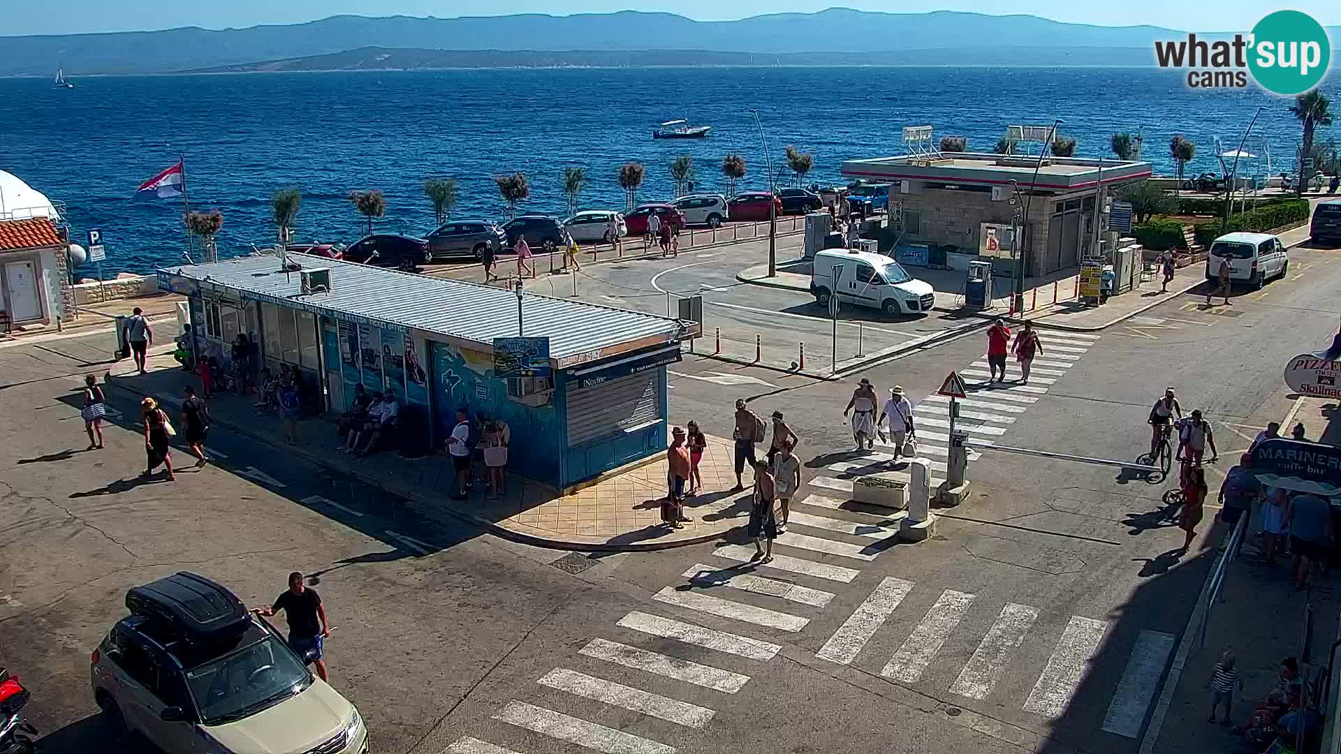 Webcam Bol Hafen & Ortszentrum – Liveblick aus Bol auf der Insel Brač