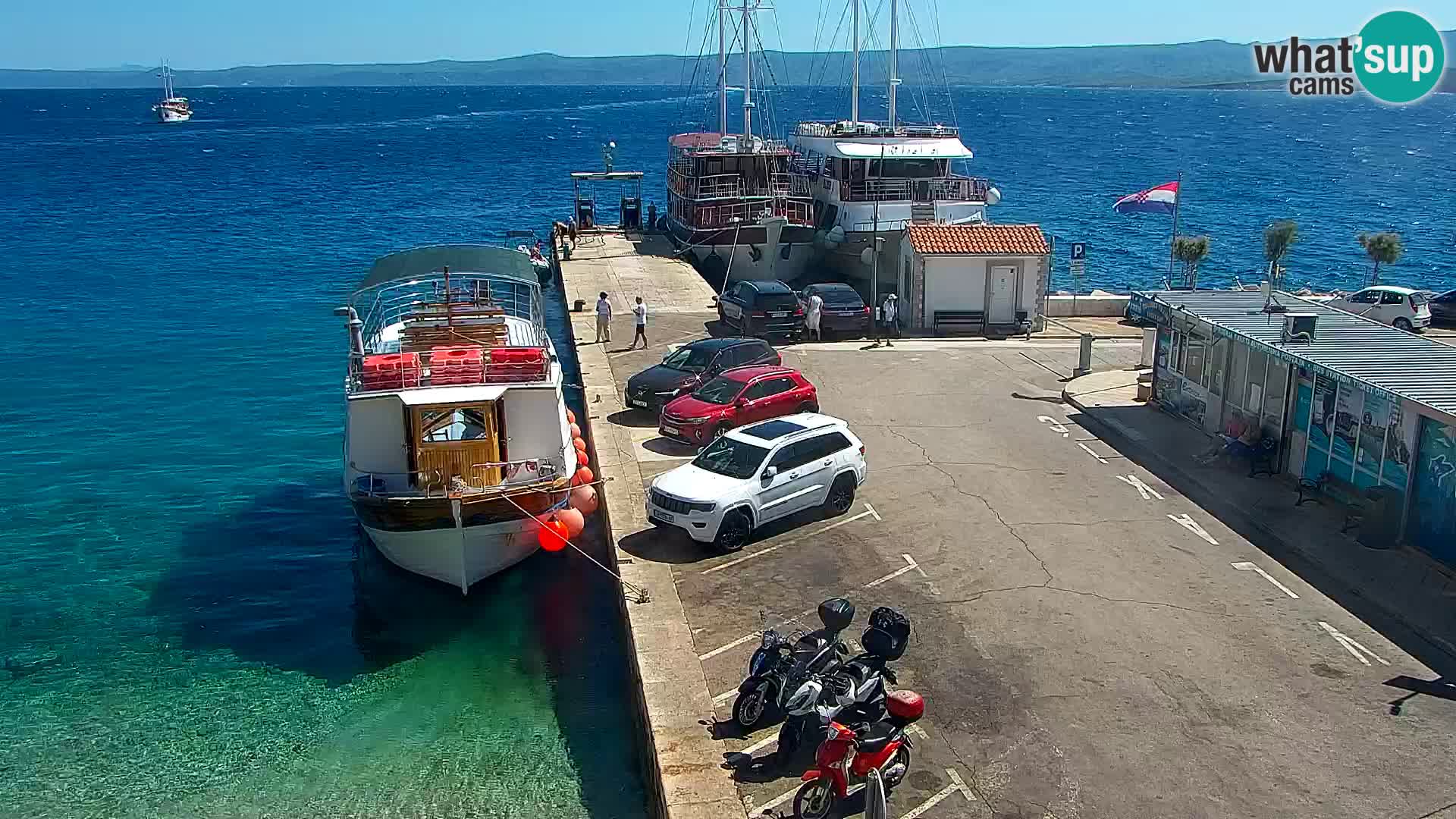 Webcam Bol Centre-Ville & Marina – Vue en direct depuis Bol, île de Brač