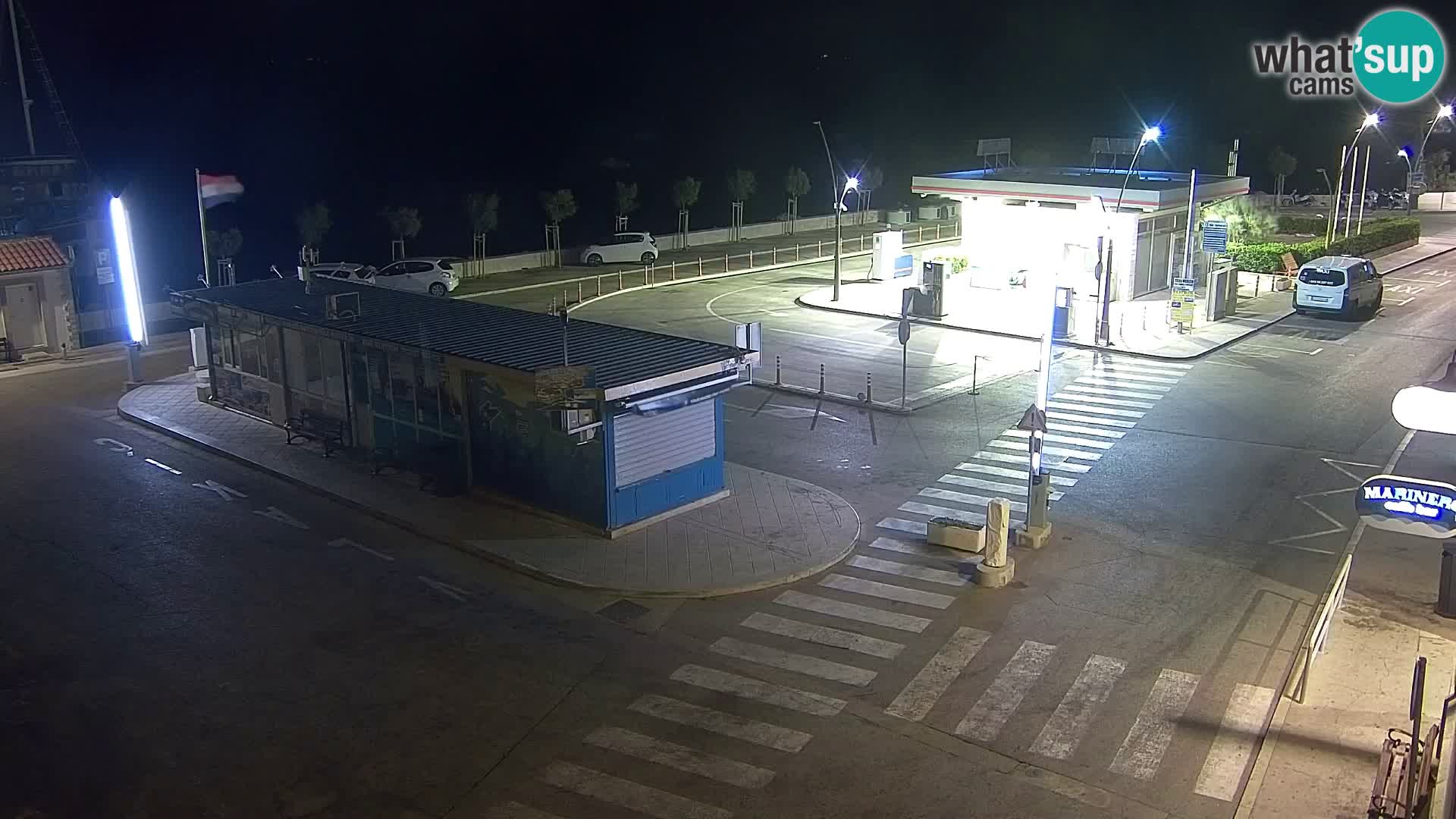 Webcam Bol Town Center & Marina – Live View from Bol, Brač