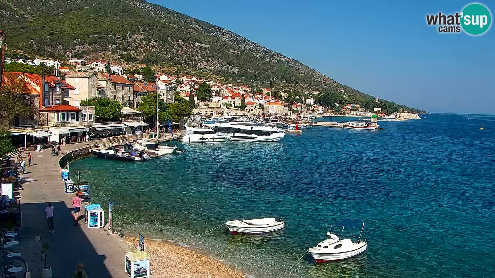 Webcam Bol Town Center & Marina – Live View from Bol, Brač