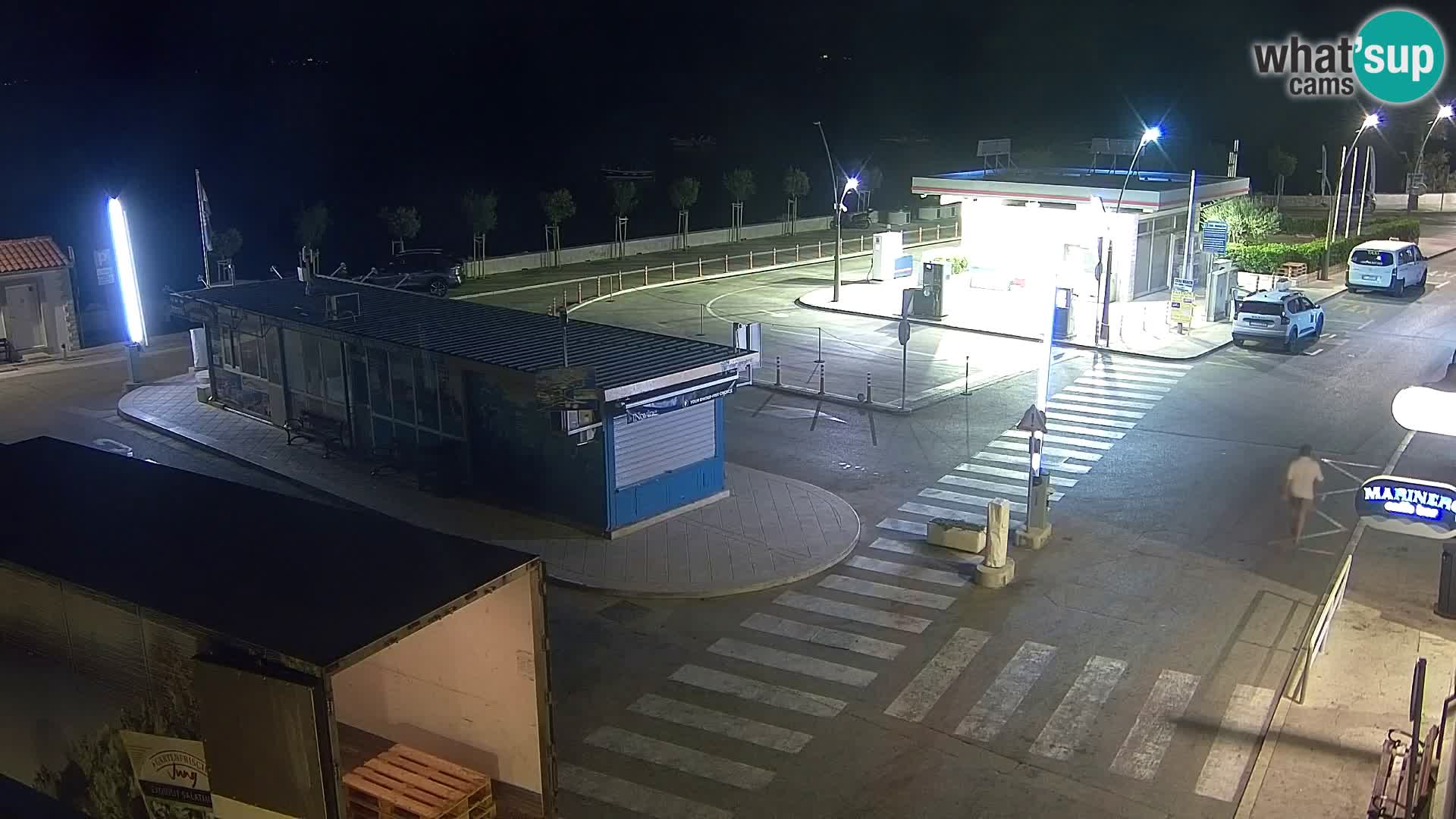 Webcam Bol Centro e Marina – Vista live dal porto di Bol