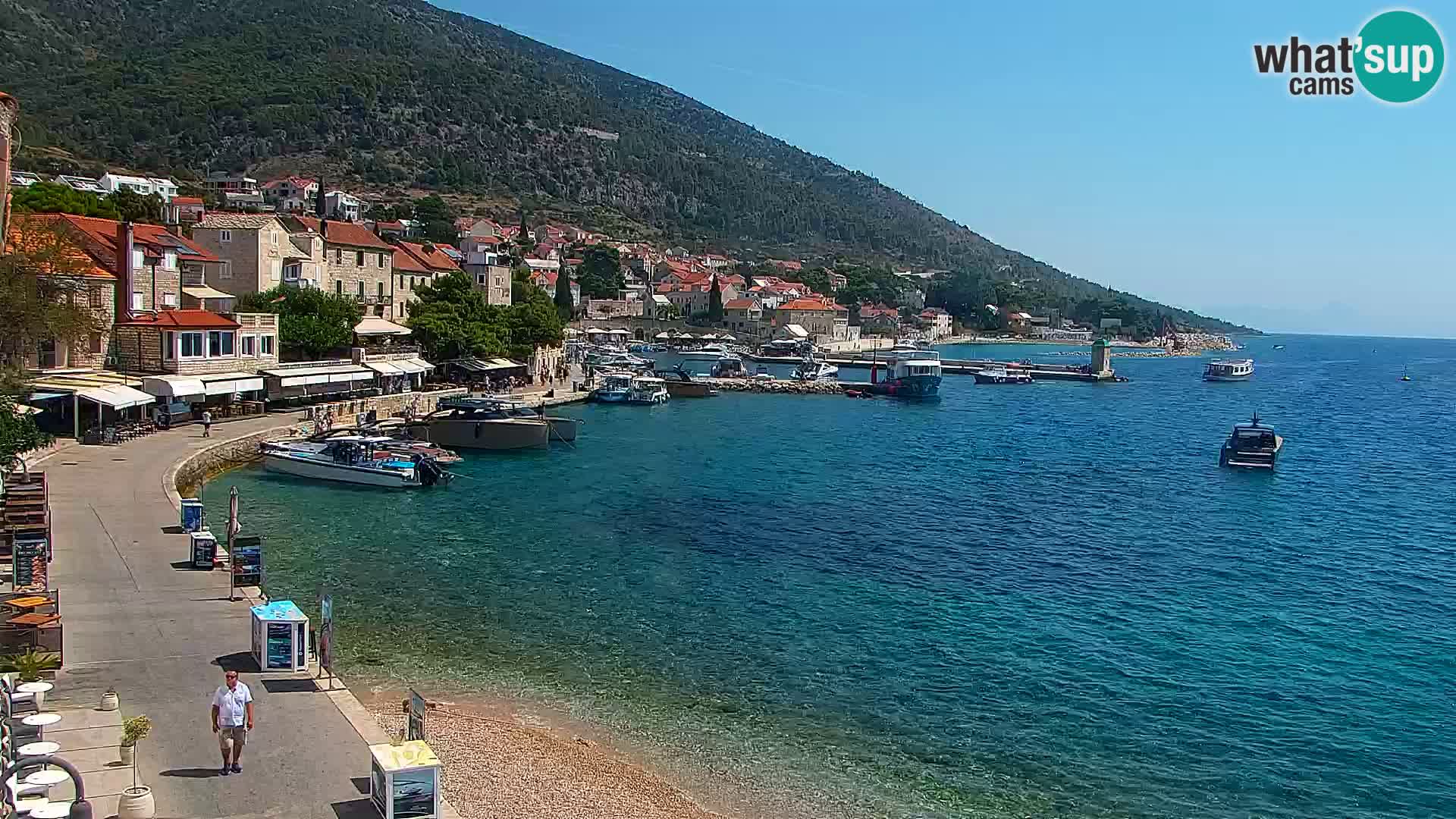 Webcam Bol Town Center & Marina – Live View from Bol, Brač