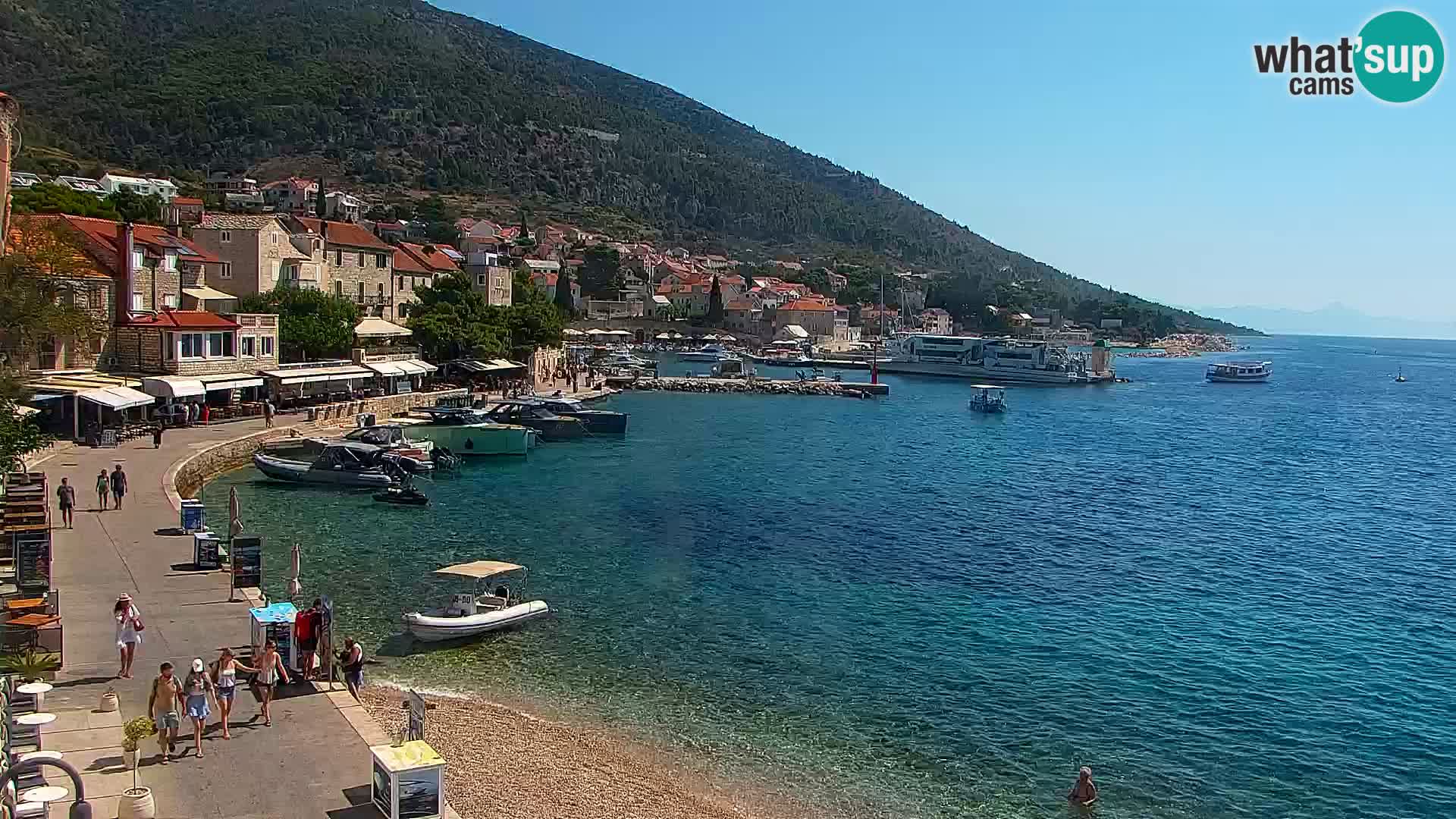 Webcam Bol Hafen & Ortszentrum – Liveblick aus Bol auf der Insel Brač