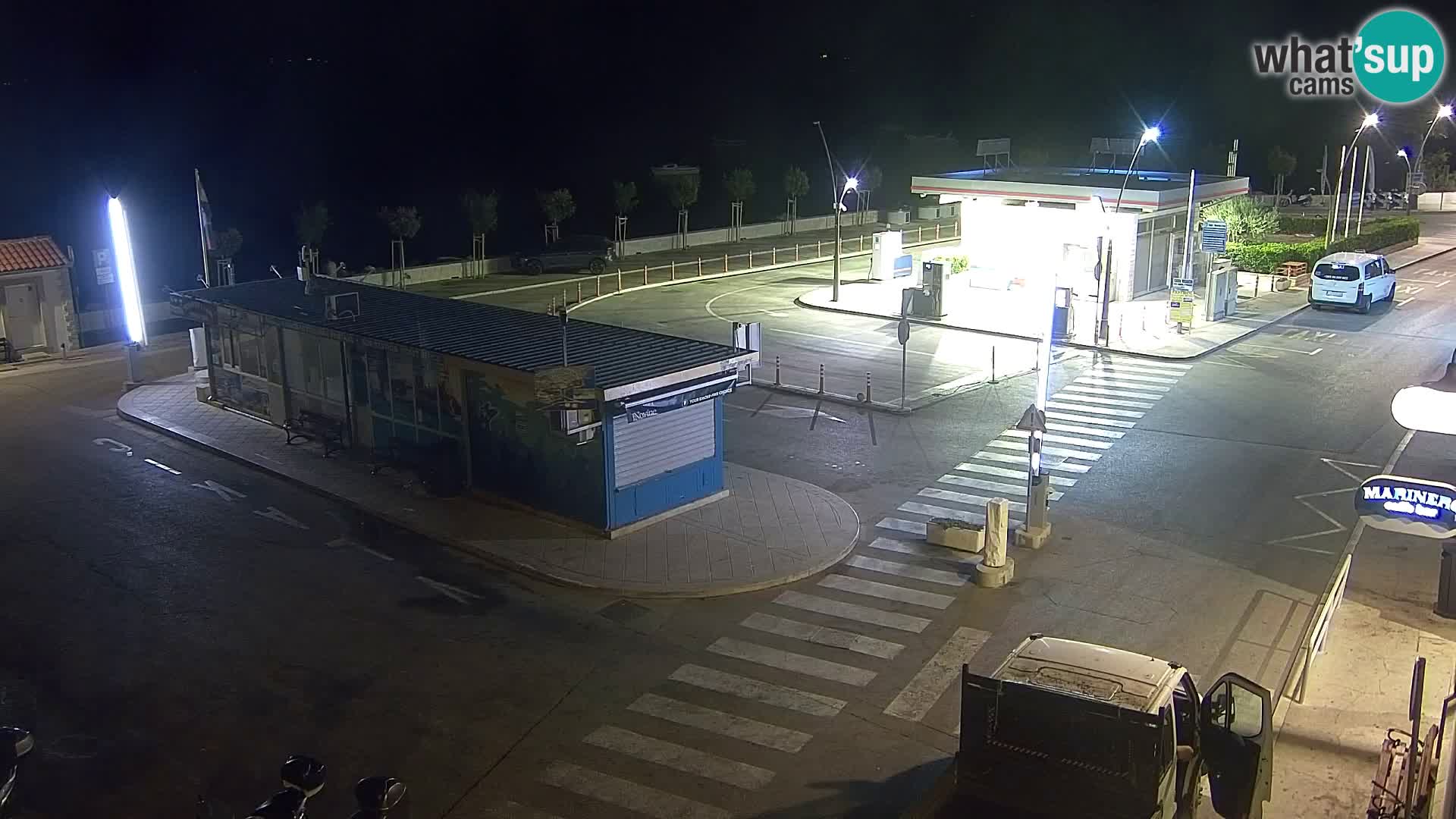 Webcam Bol Town Center & Marina – Live View from Bol, Brač