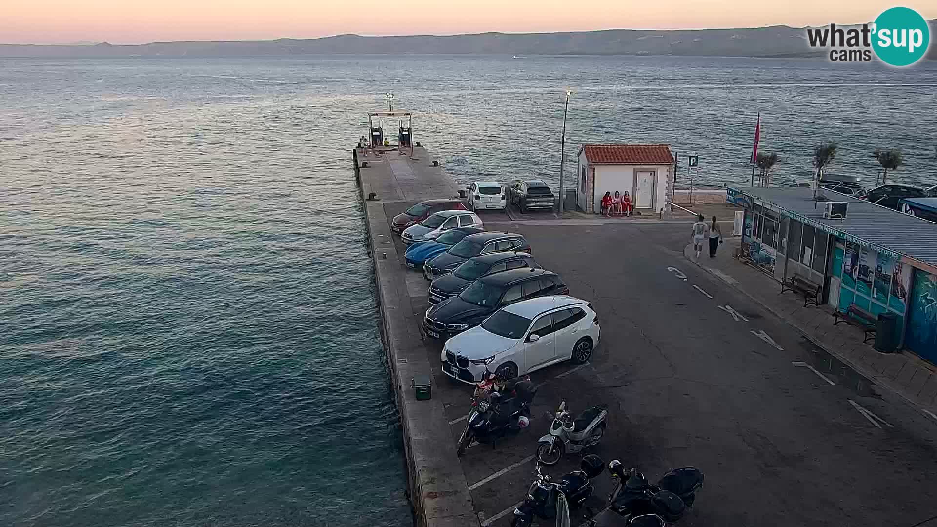 Webcam Bol Town Center & Marina – Live View from Bol, Brač